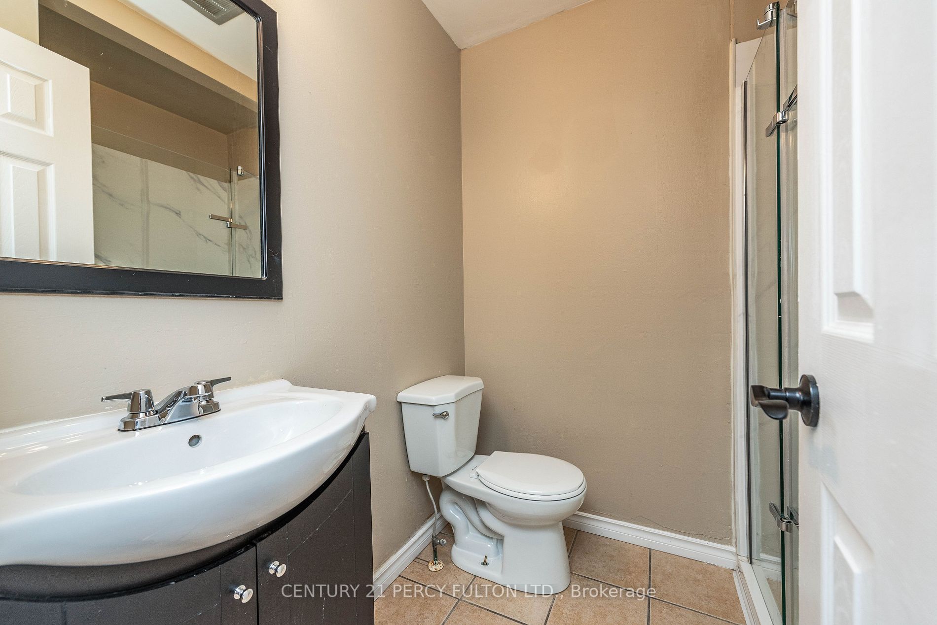 49 Lawrence Cres, #Bsmt