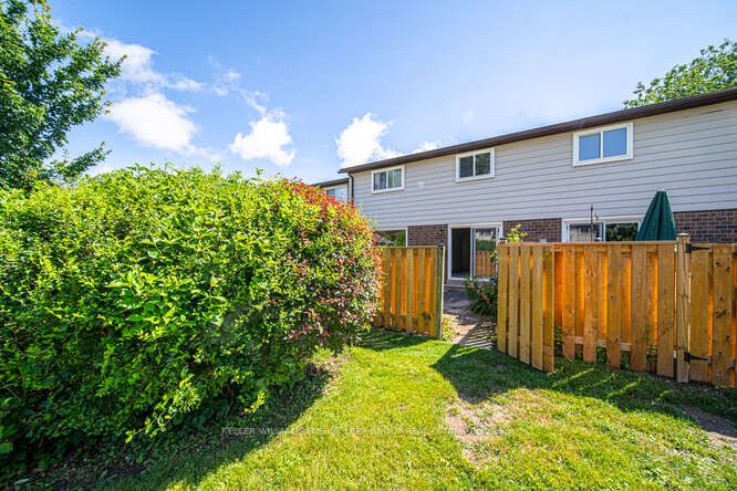 16 Deep Rose Lane, #33