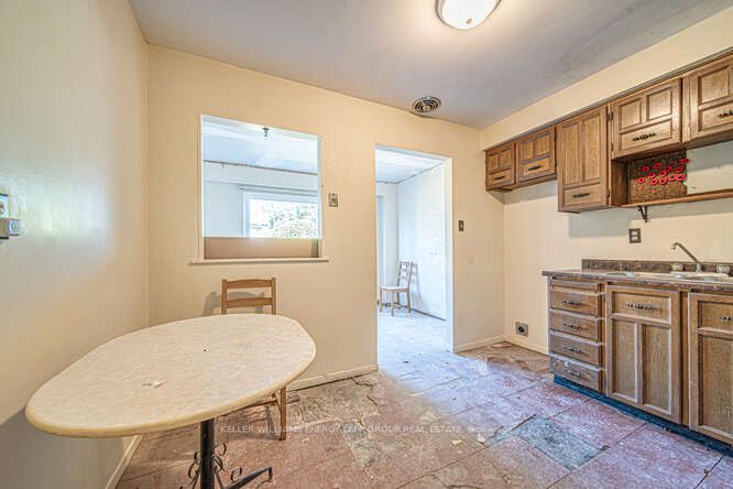 16 Deep Rose Lane, #33