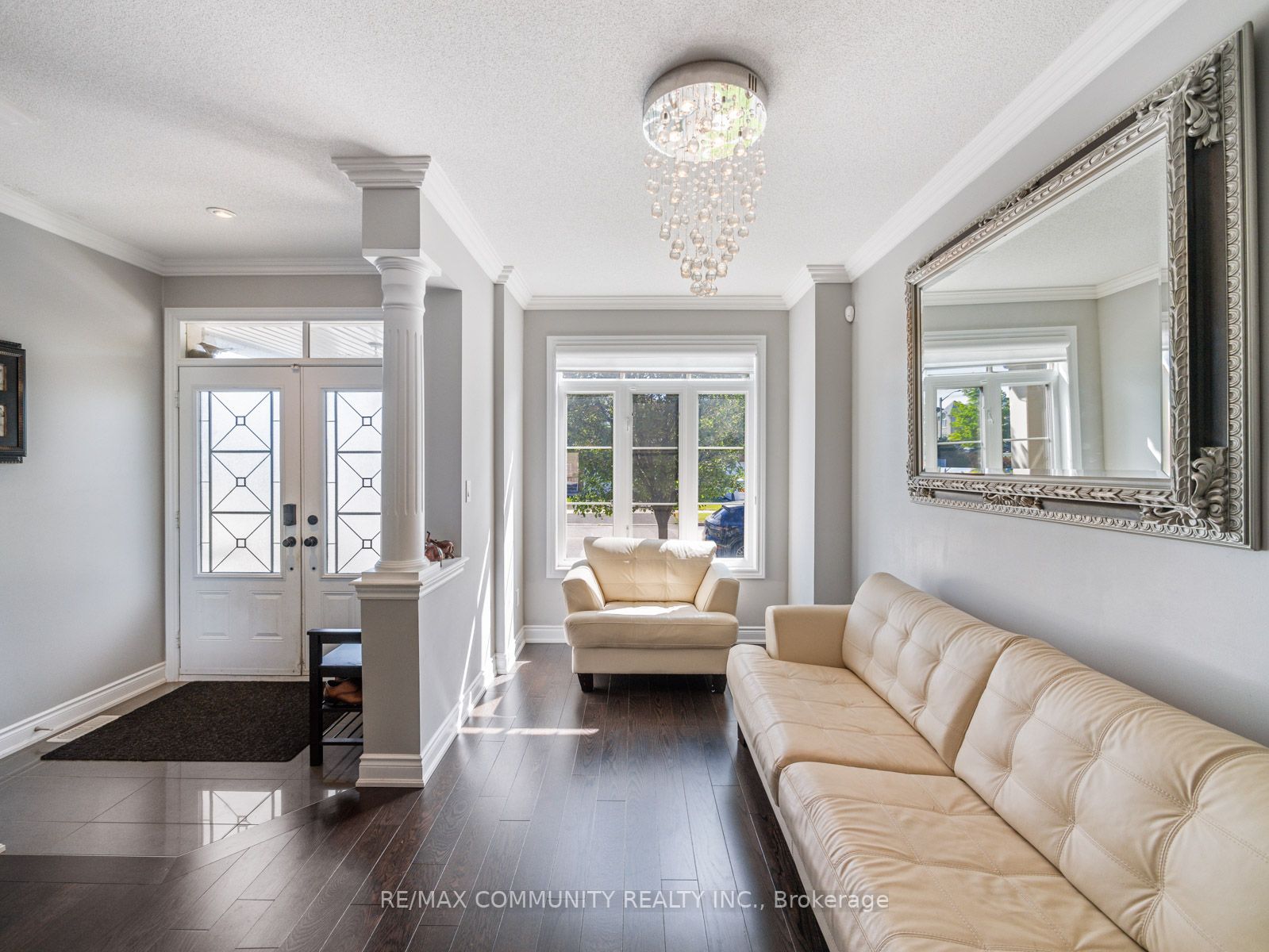 398 Old Harwood Ave