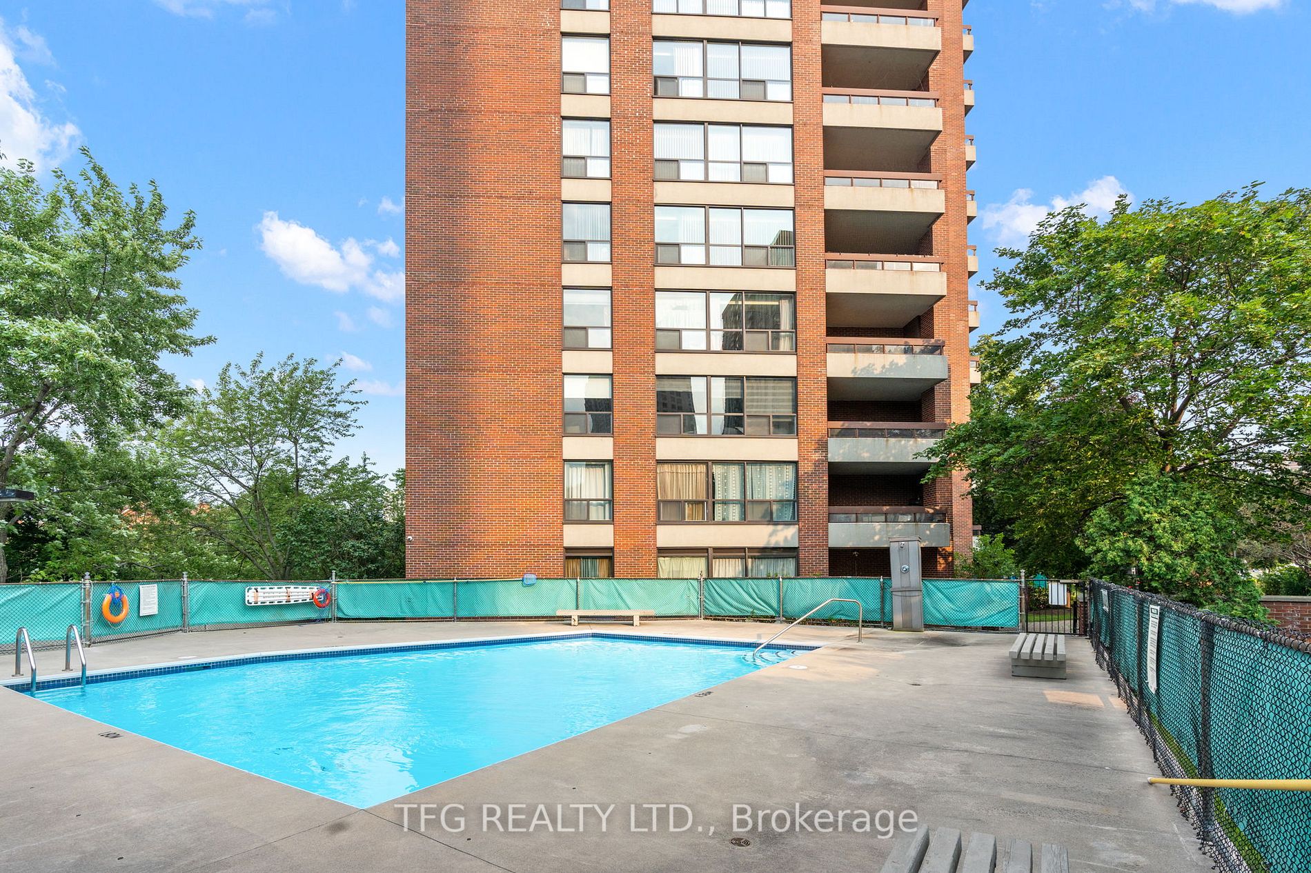 2365 Kennedy Rd, #206