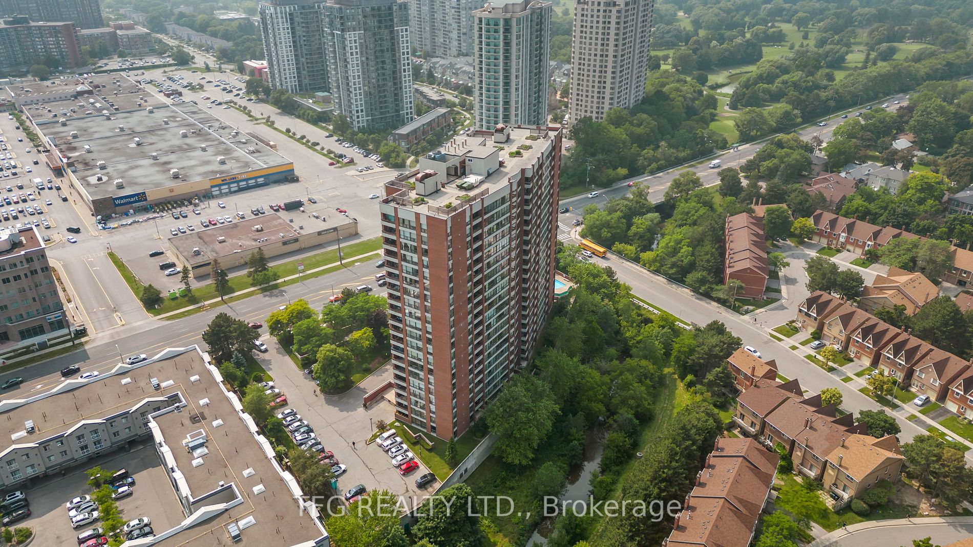 2365 Kennedy Rd, #206
