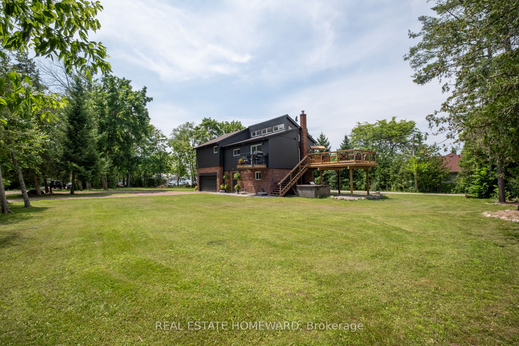 6 Armstrong Ave