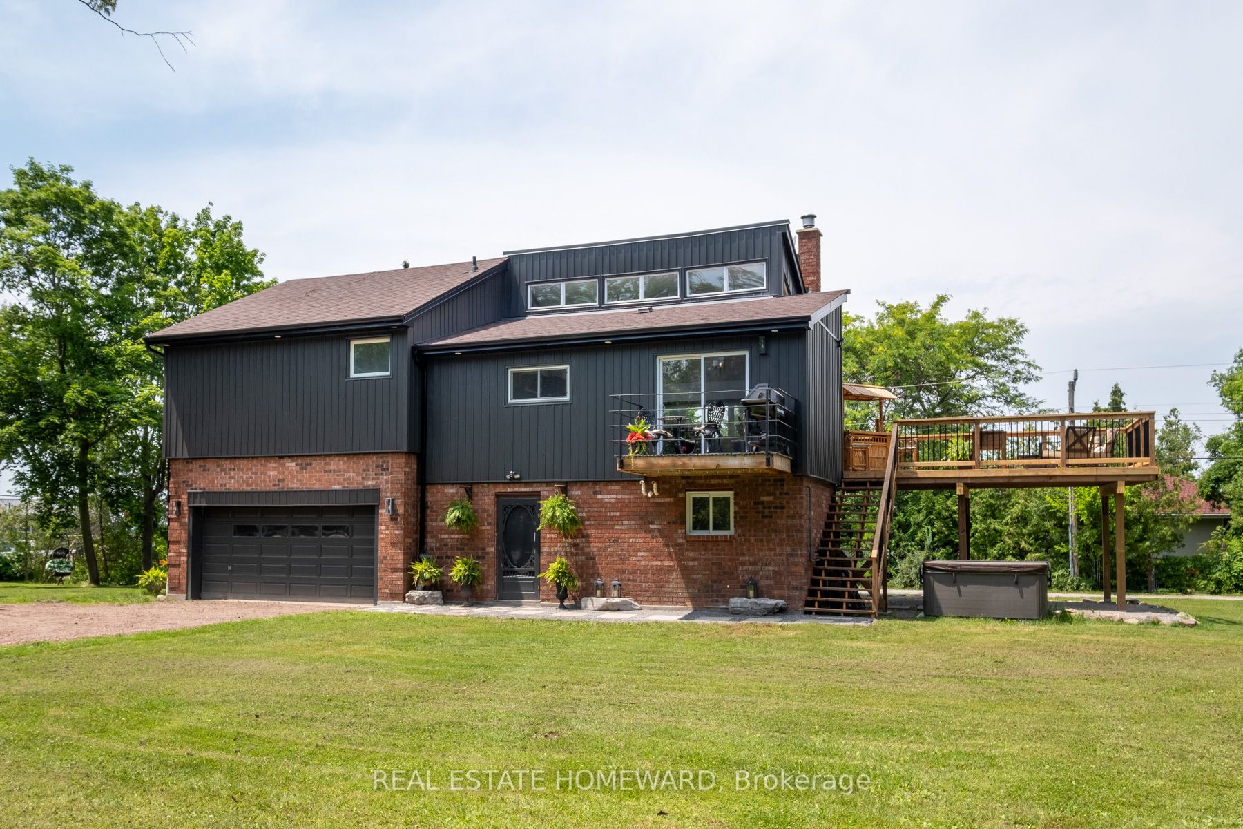 6 Armstrong Ave