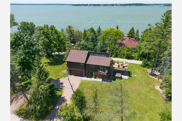 6 Armstrong Ave, Scugog