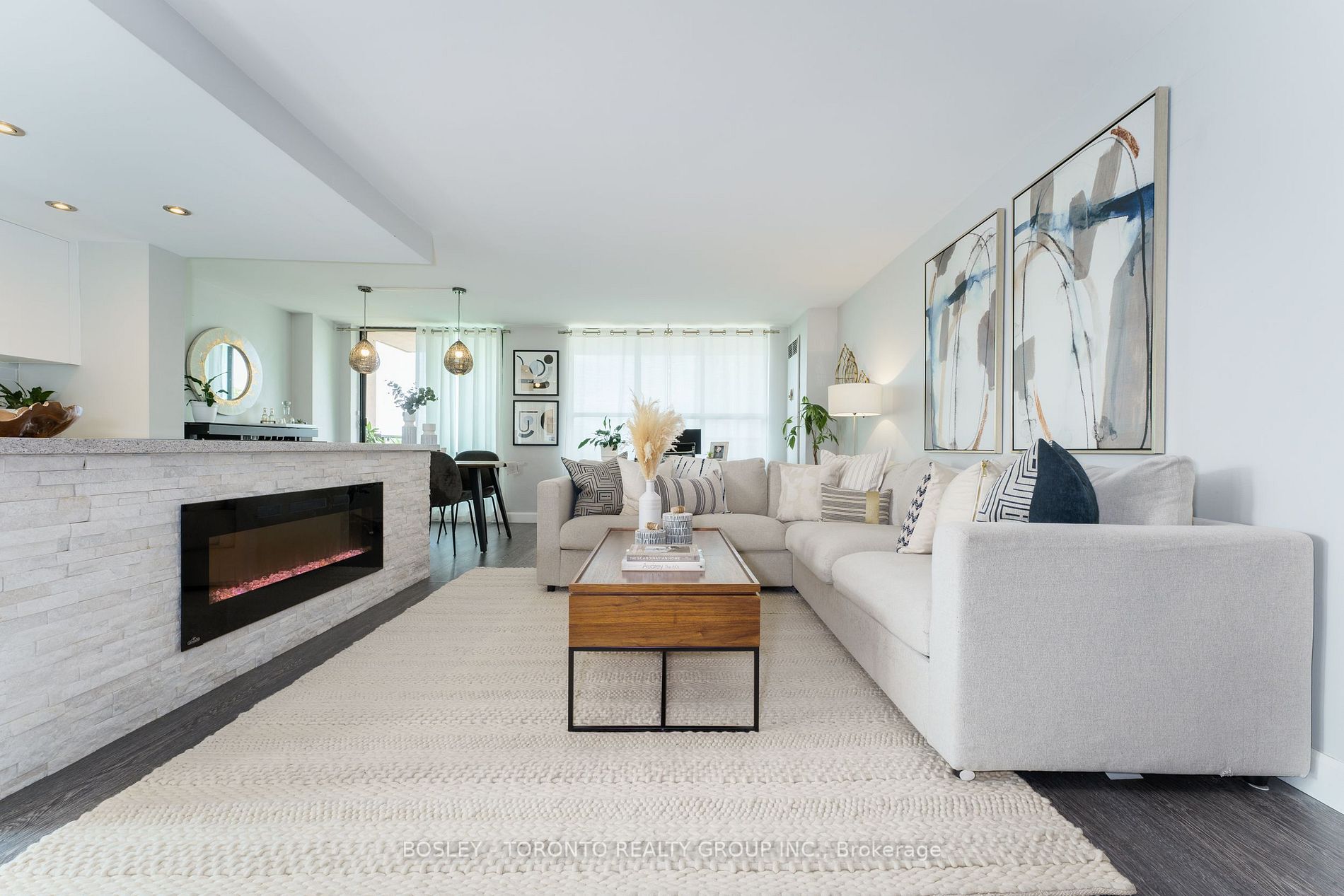 2721 Victoria Park Avenue, #506