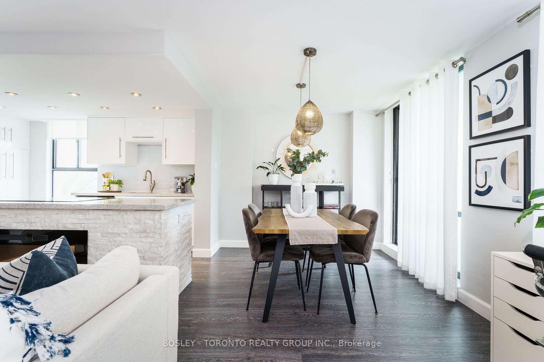 2721 Victoria Park Avenue, #506