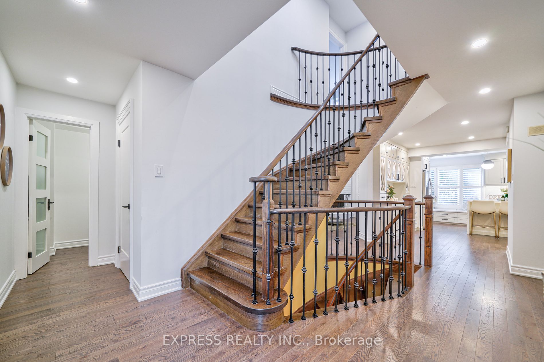 119 Chapel Park Sq