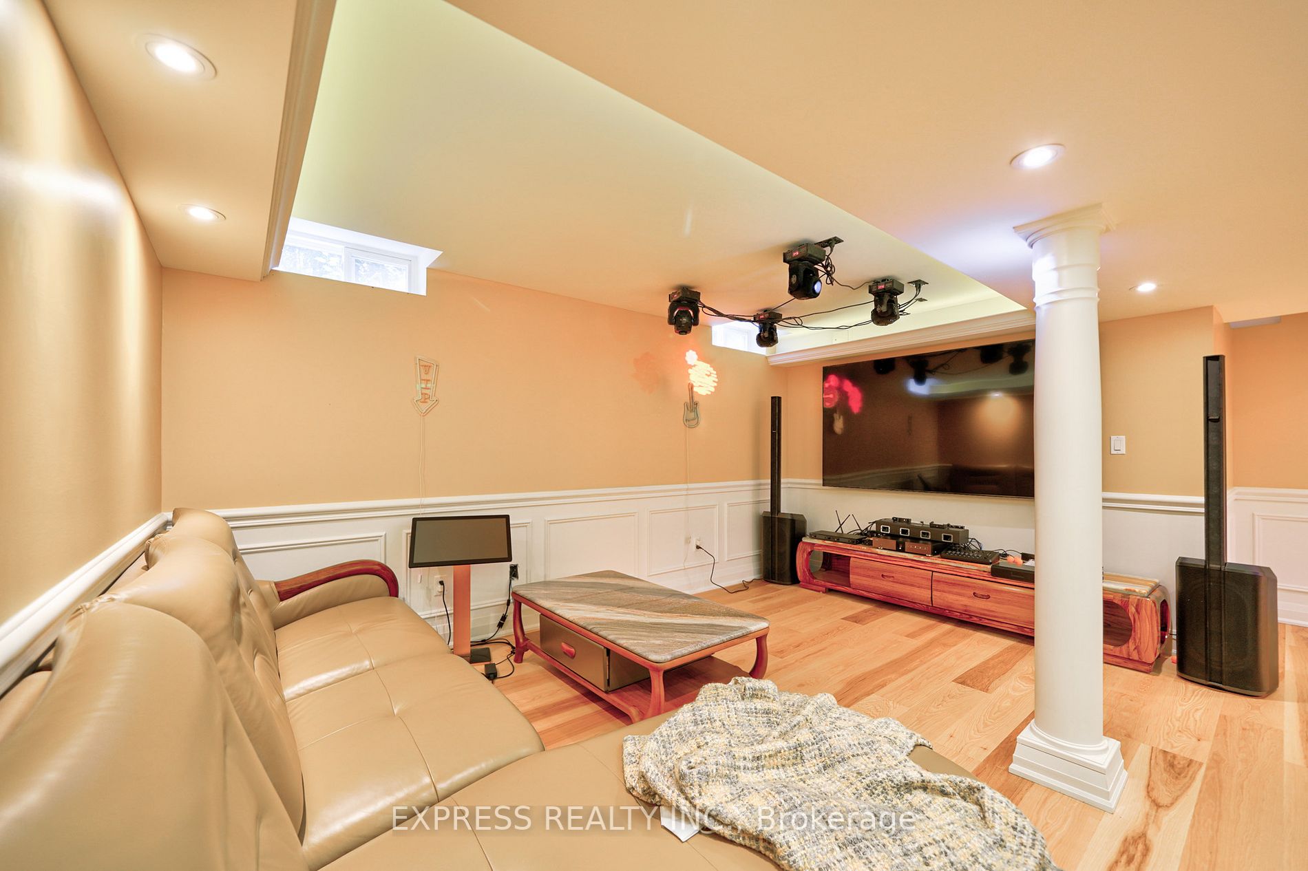 119 Chapel Park Sq