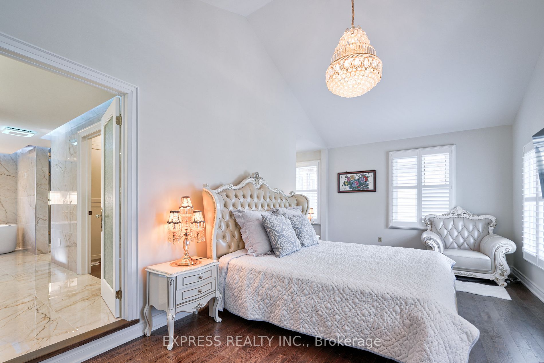 119 Chapel Park Sq