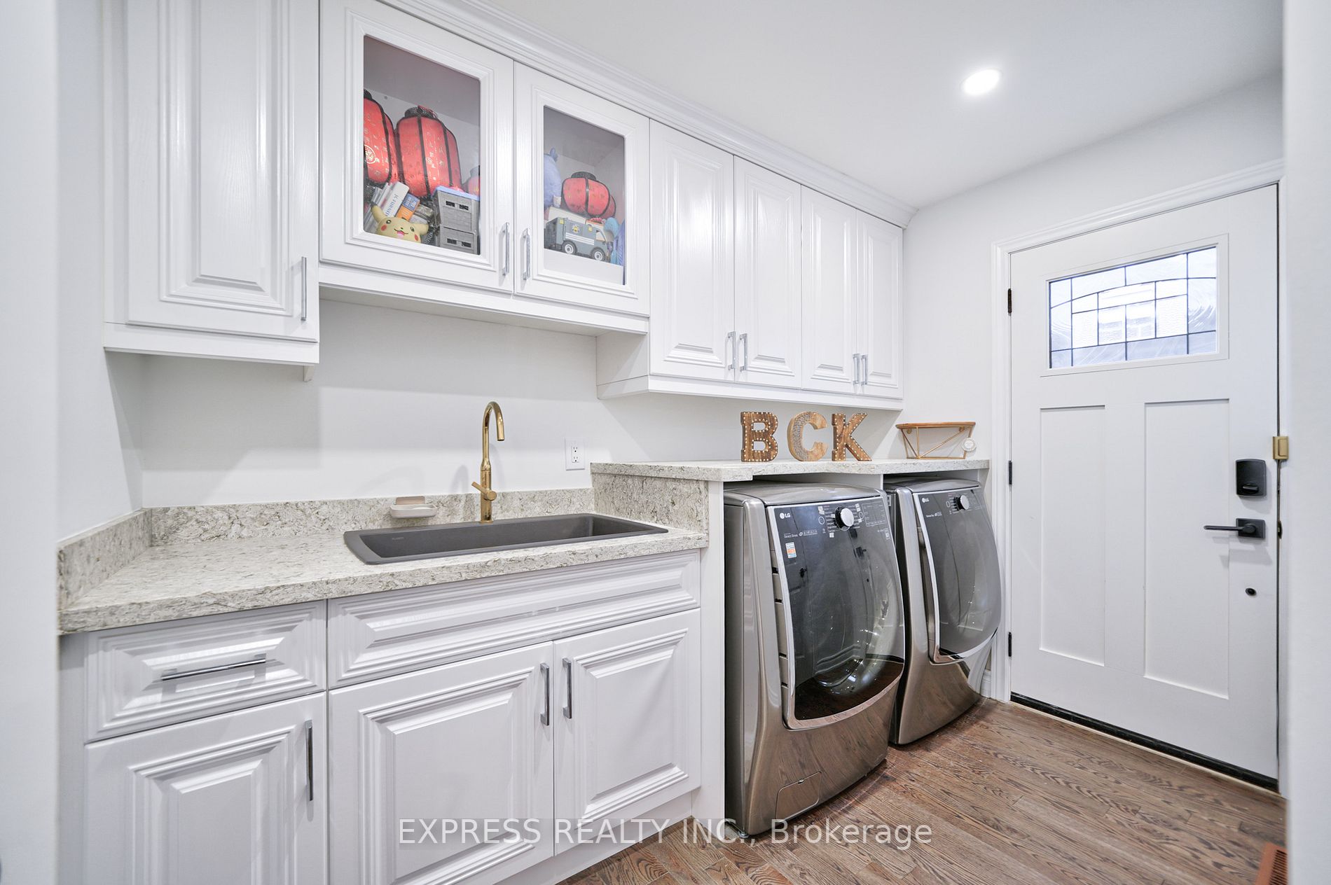 119 Chapel Park Sq
