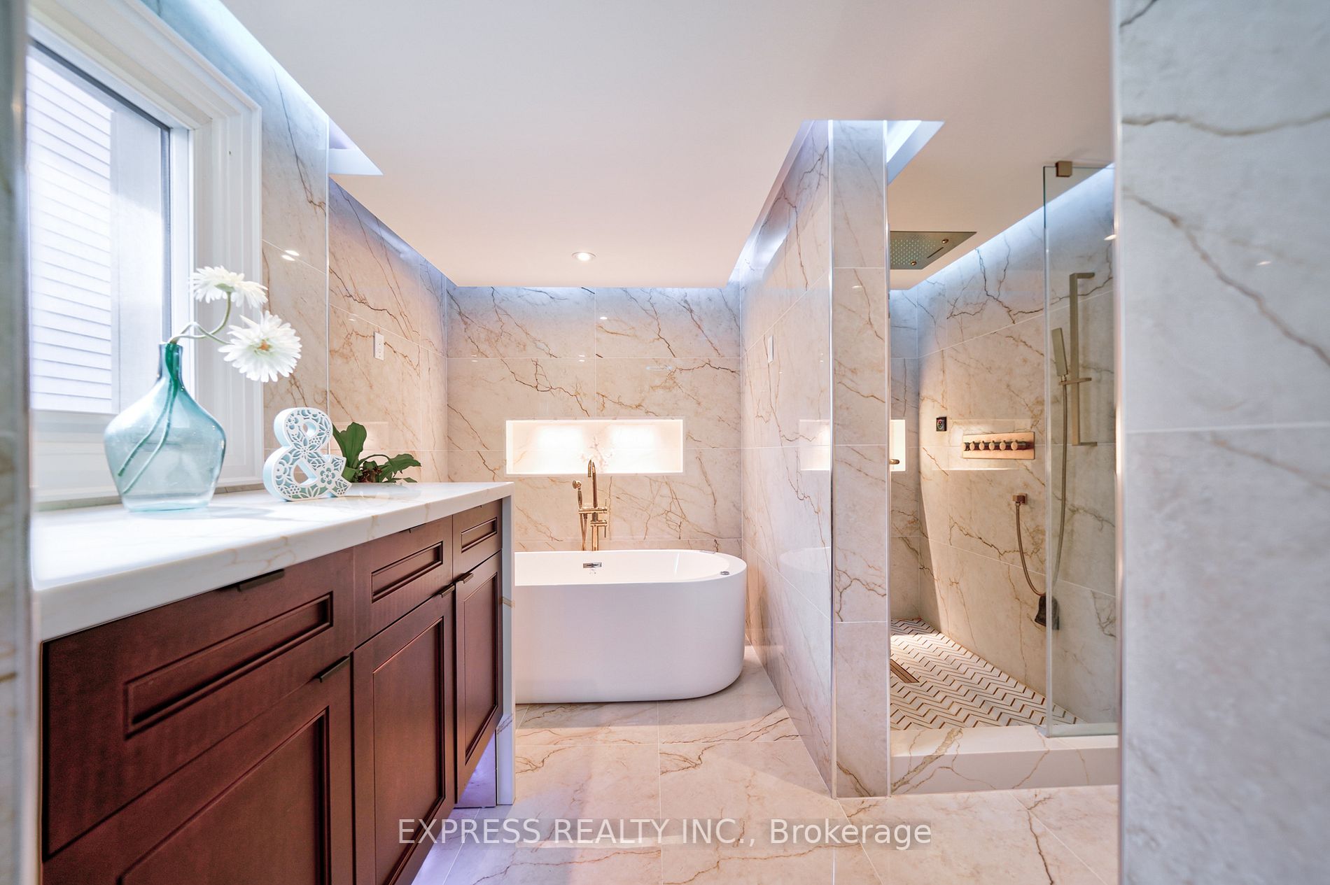 119 Chapel Park Sq