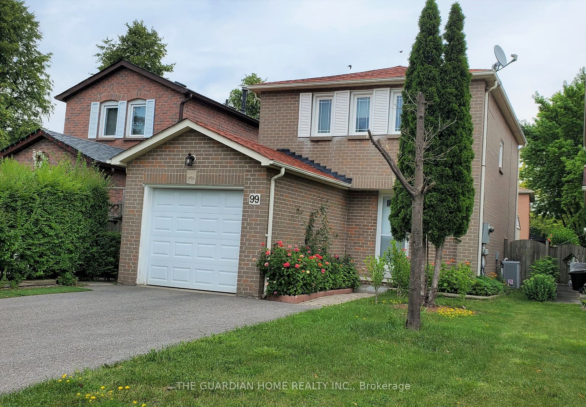 99 Radford Dr