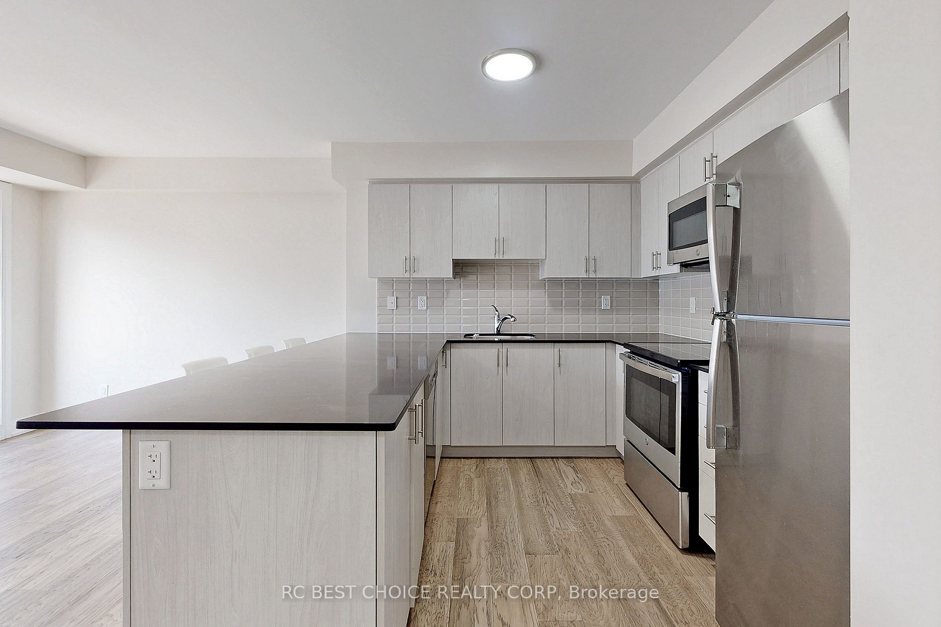27 Somers Ave, #203