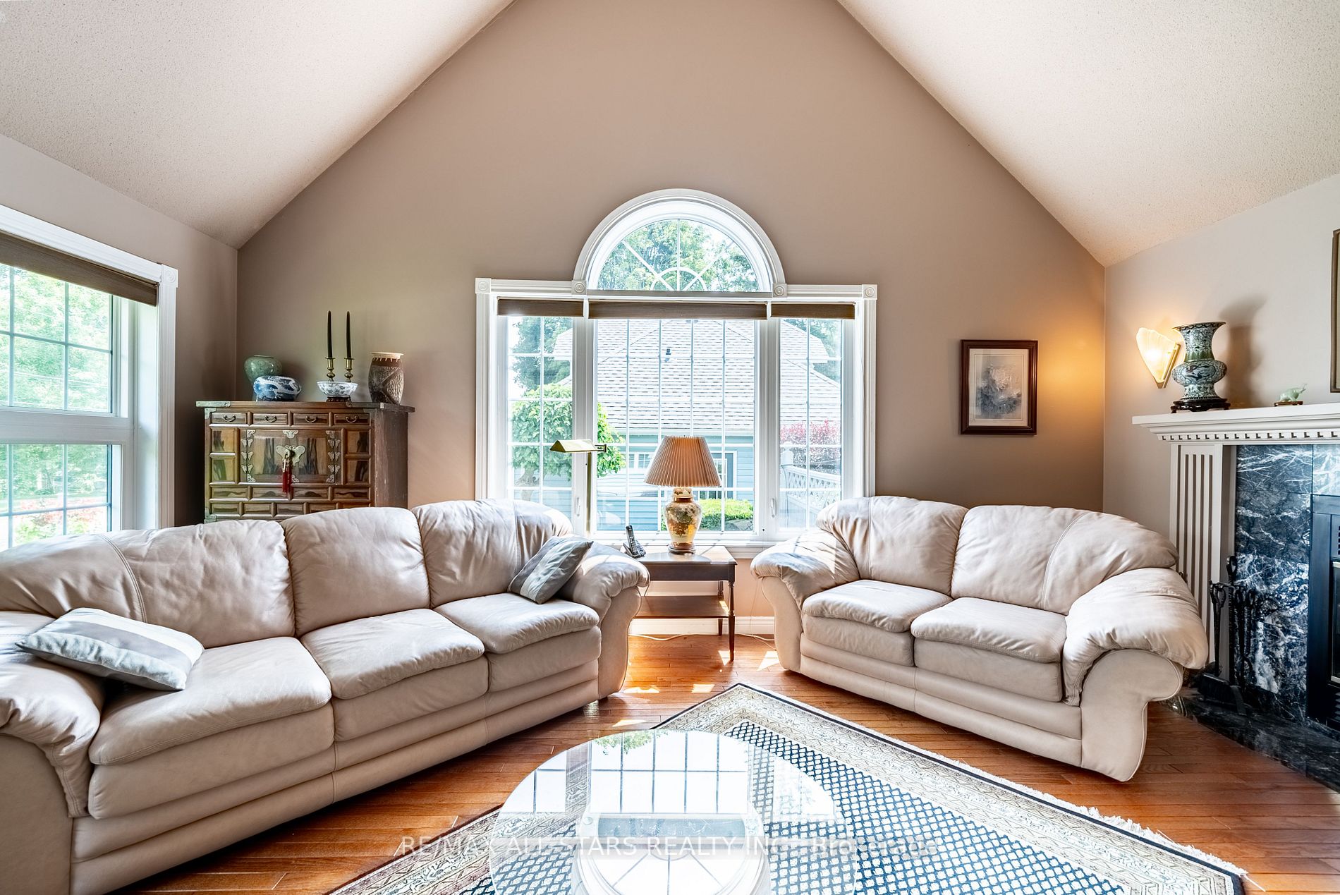 276 Union Ave
