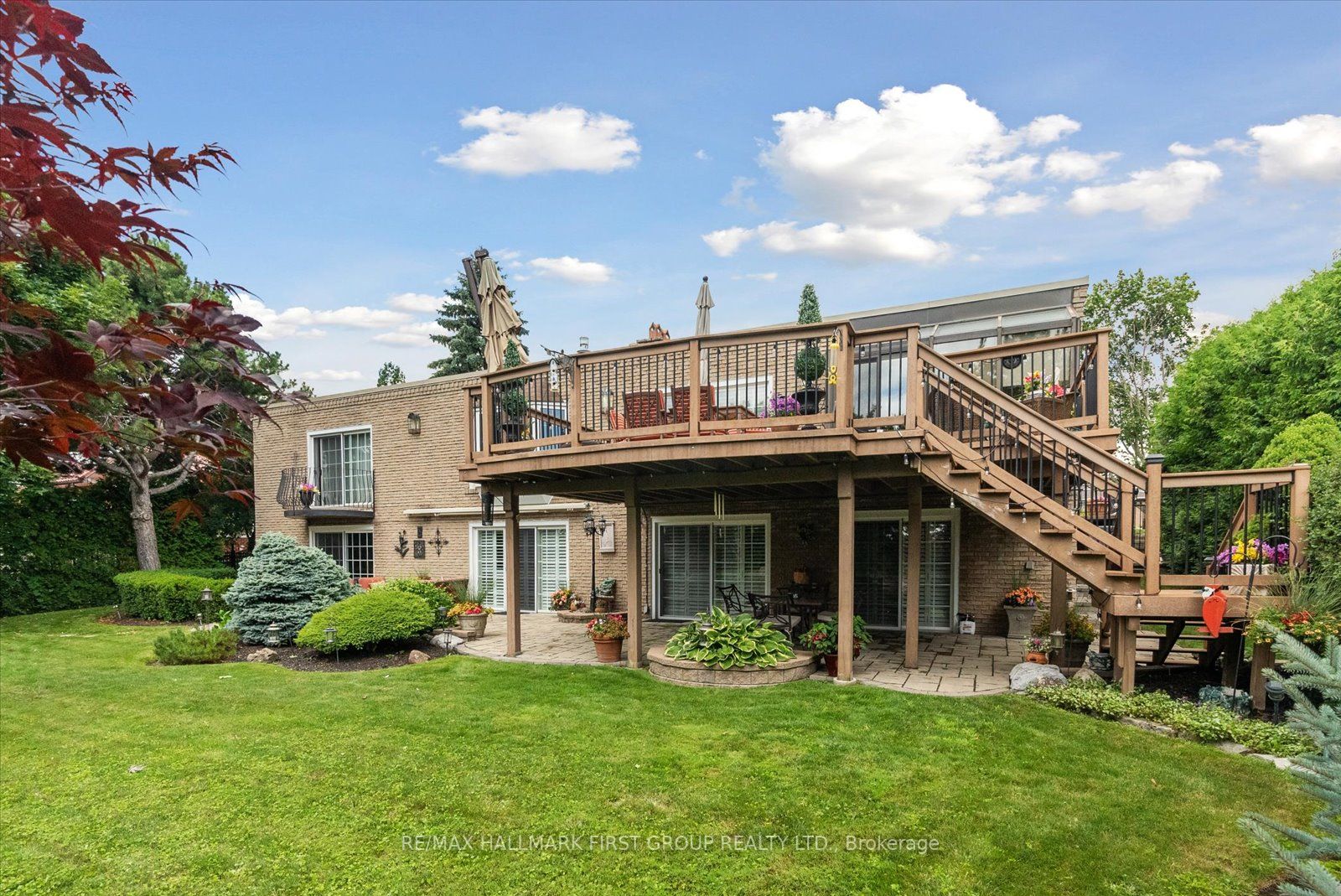 8 Crawford Dr