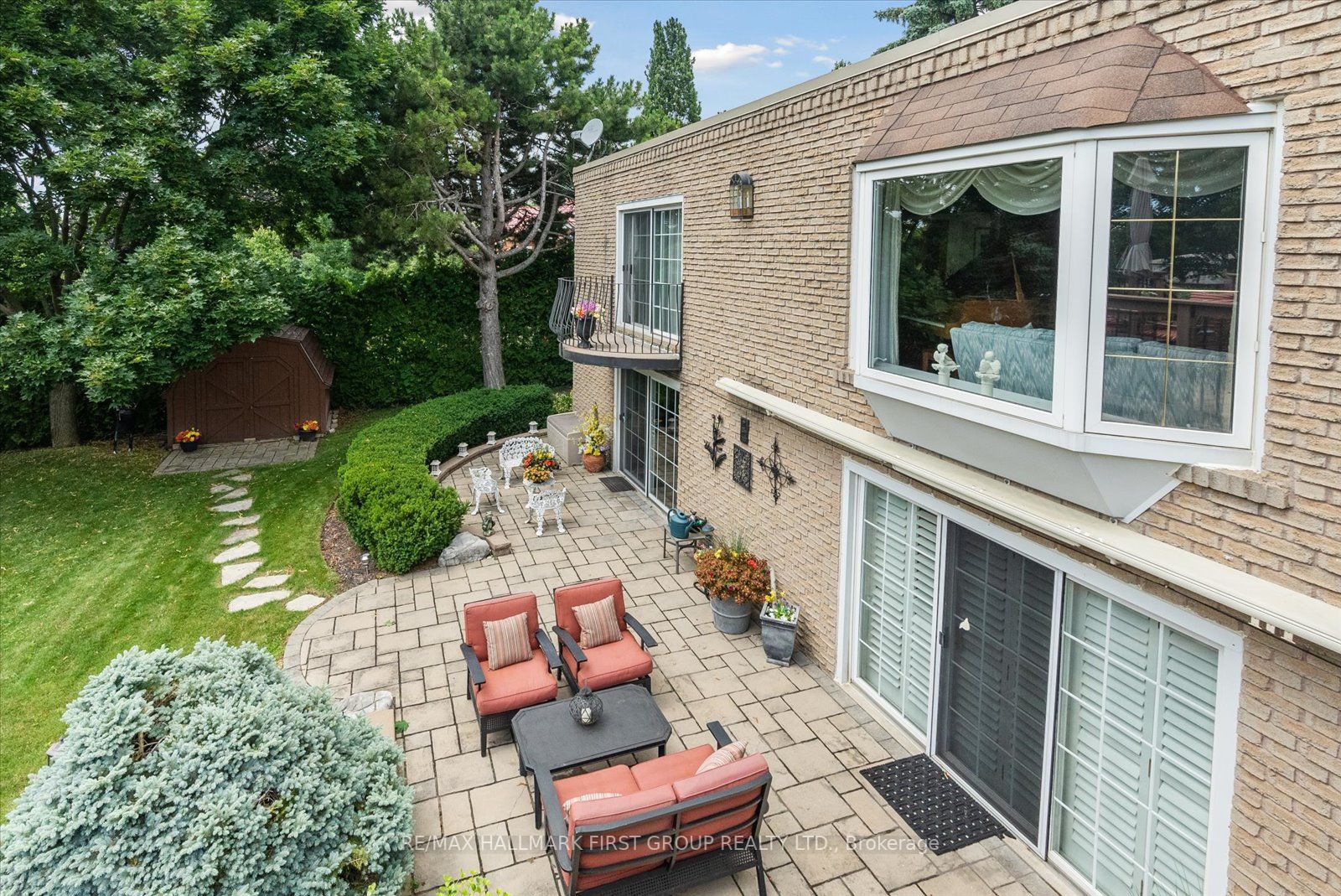 8 Crawford Dr
