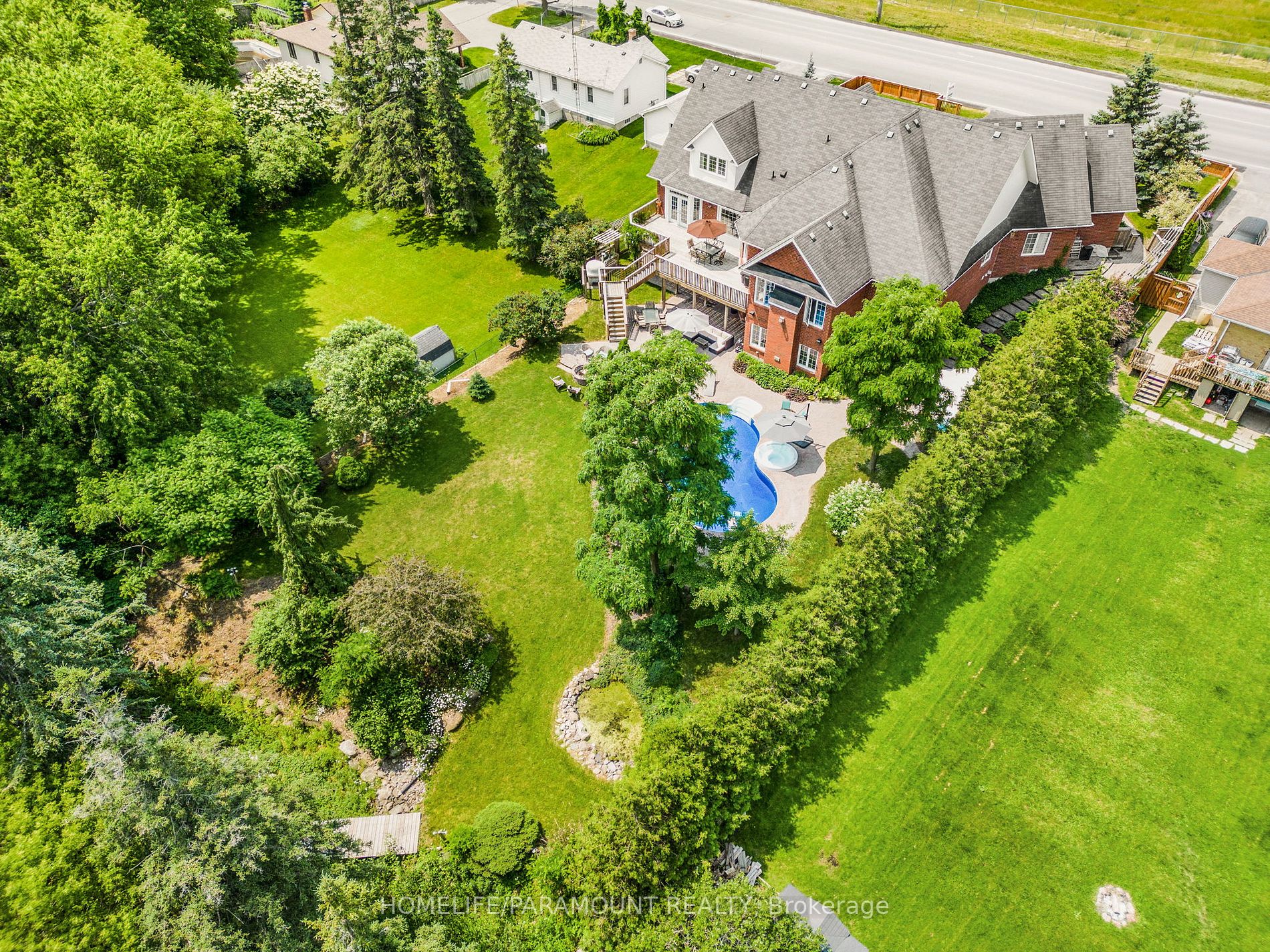 1277 Townline Rd N