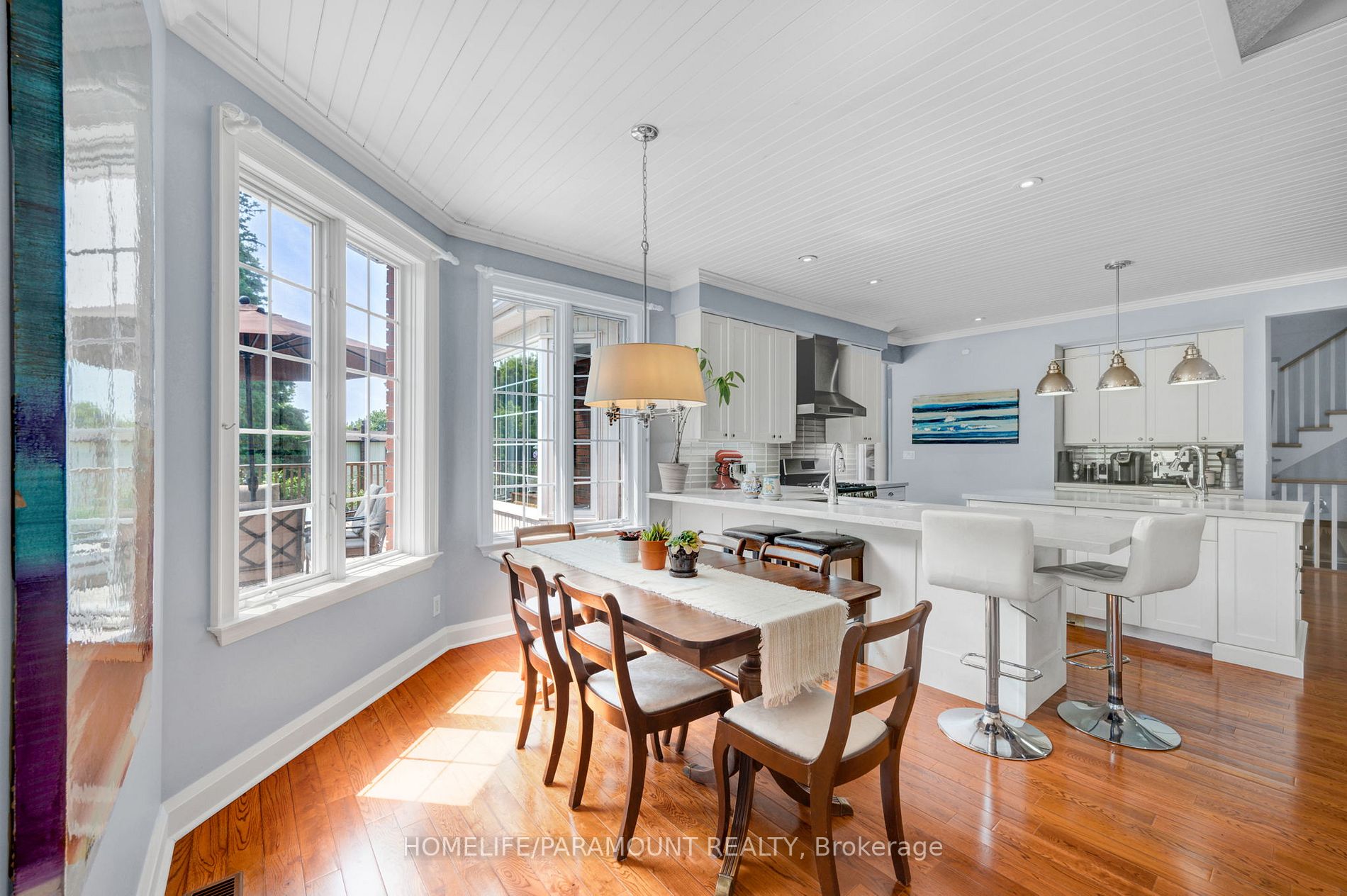 1277 Townline Rd N