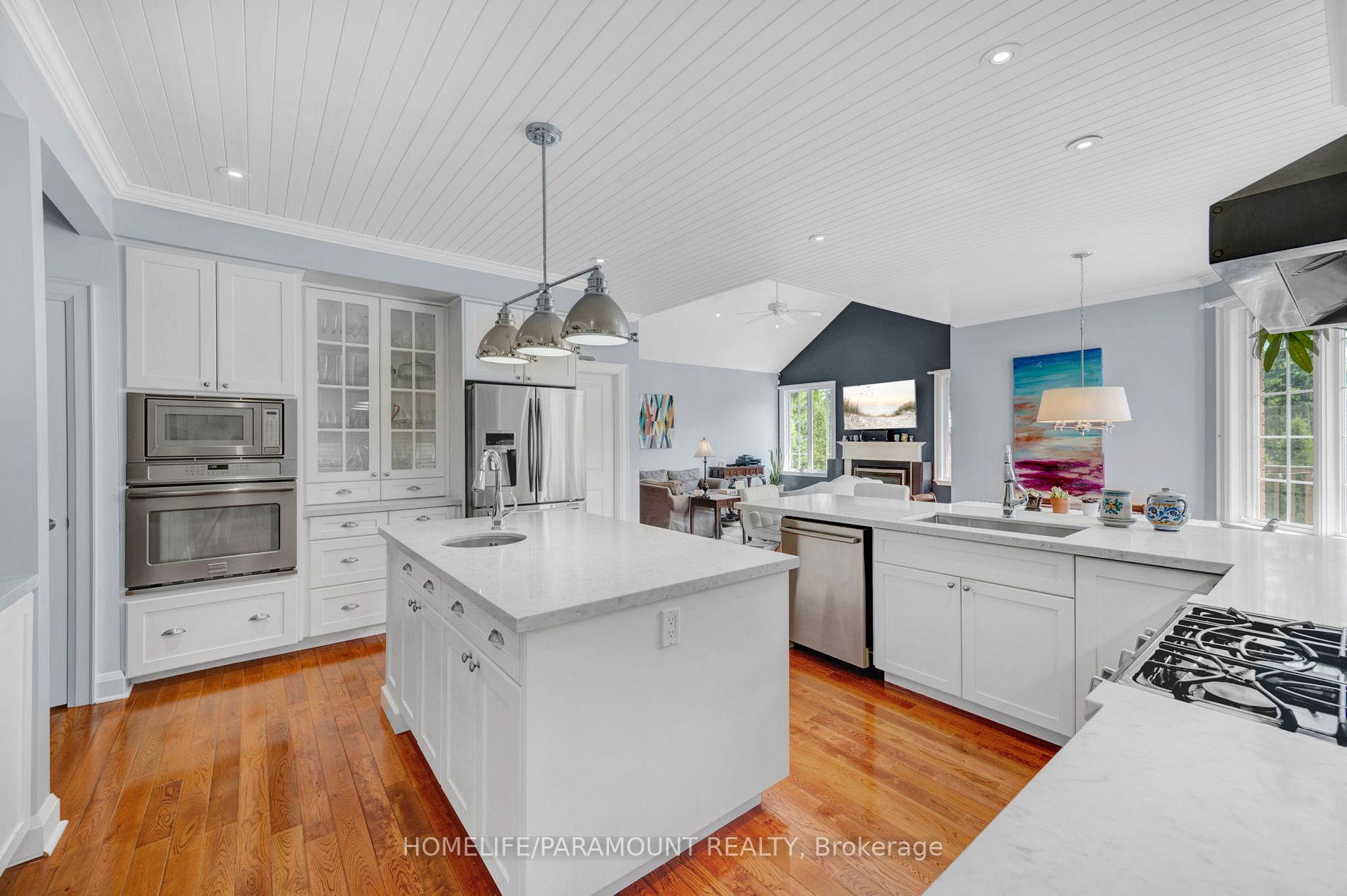 1277 Townline Rd N