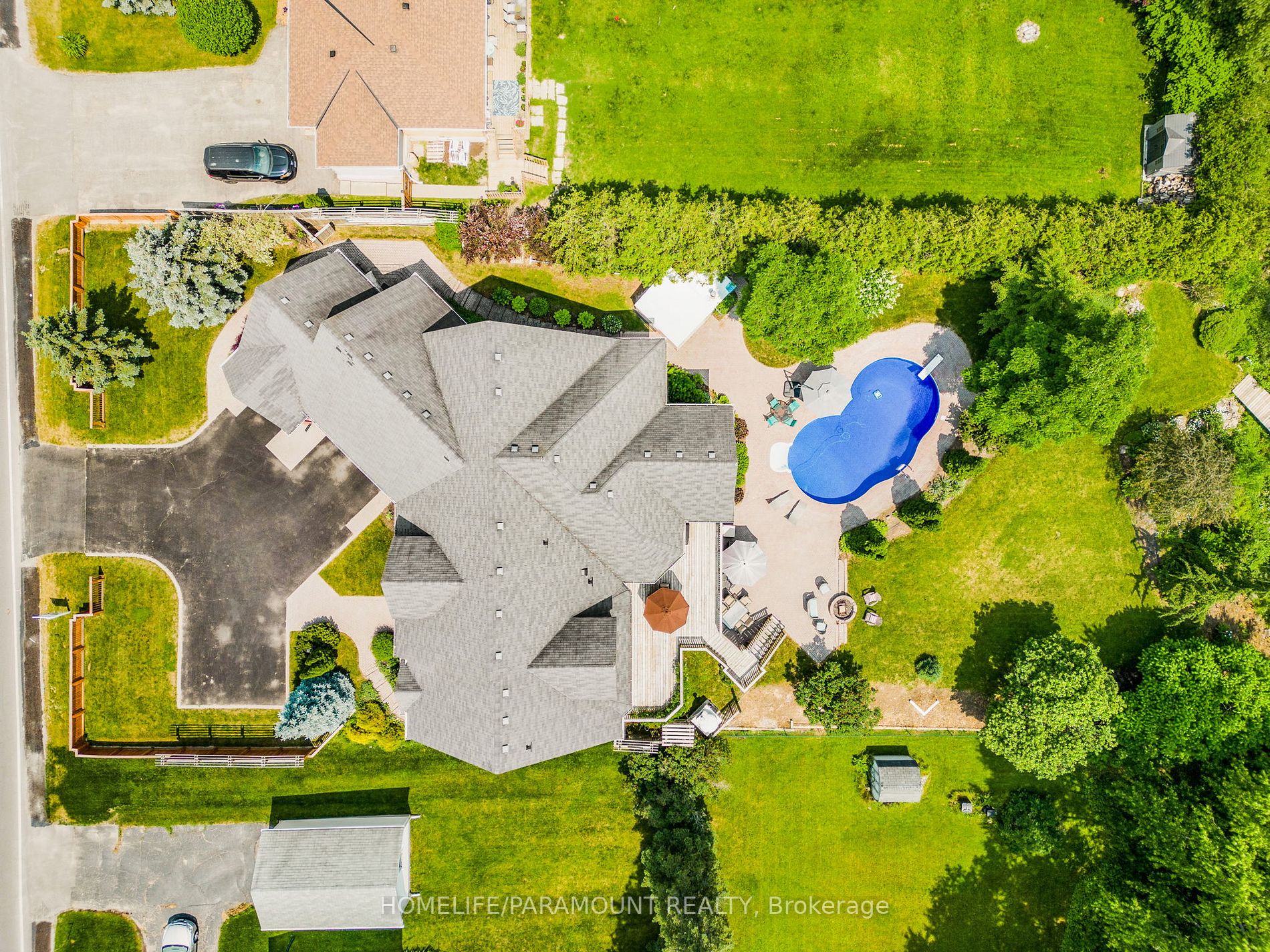1277 Townline Rd N