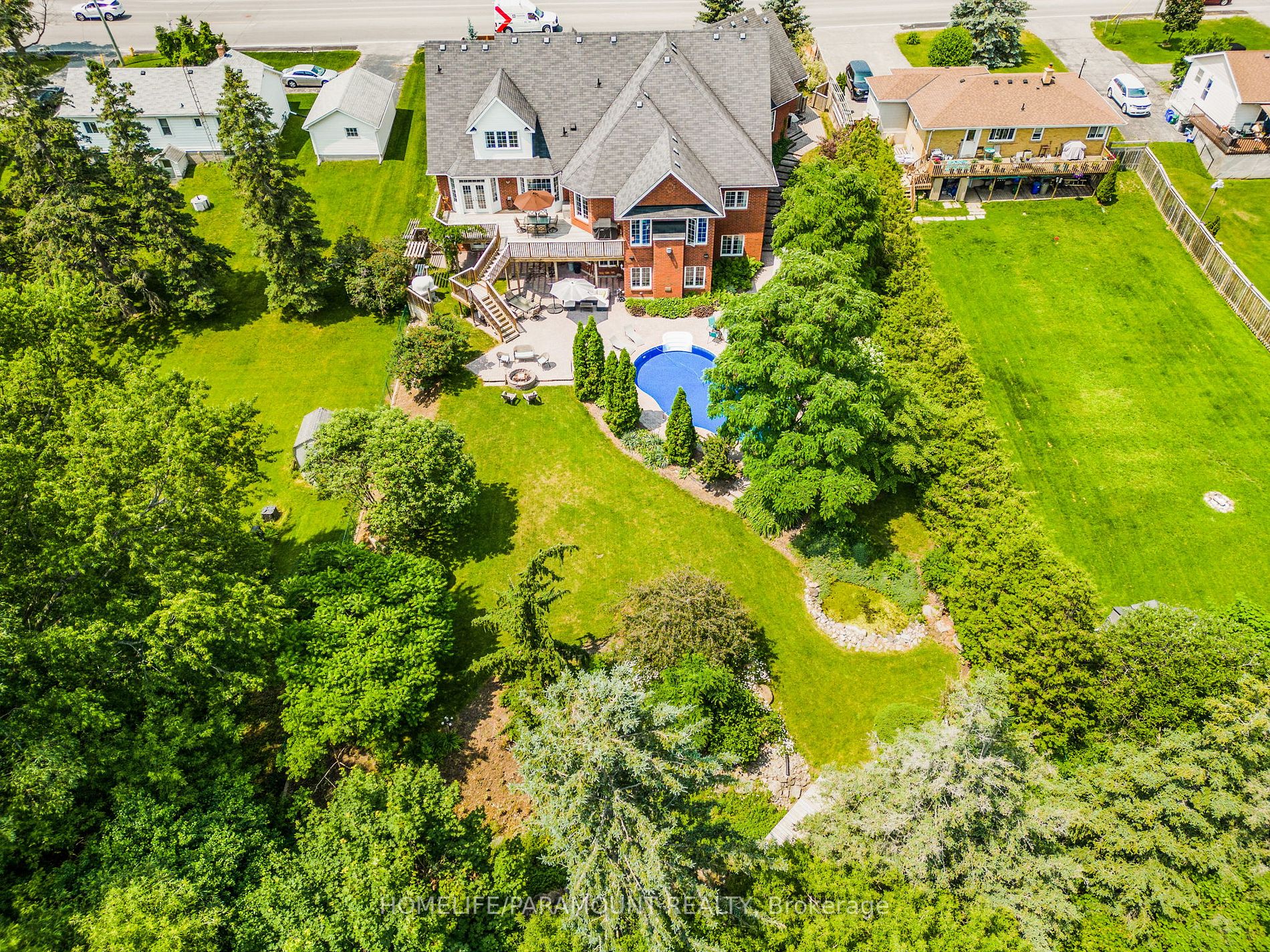 1277 Townline Rd N
