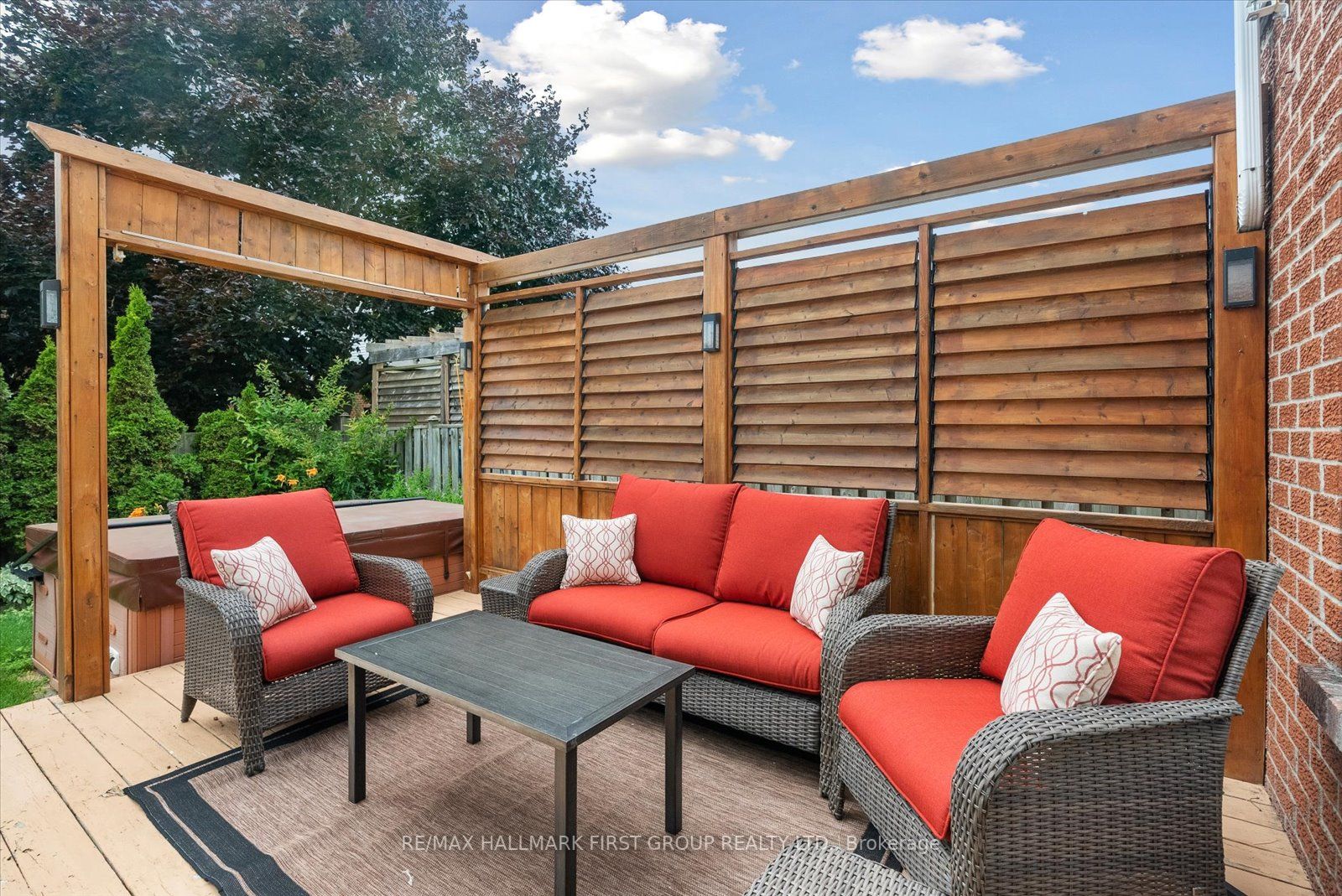 19 Farrow Cres