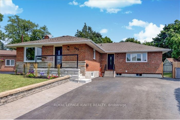 605 Newman Cres, Whitby
