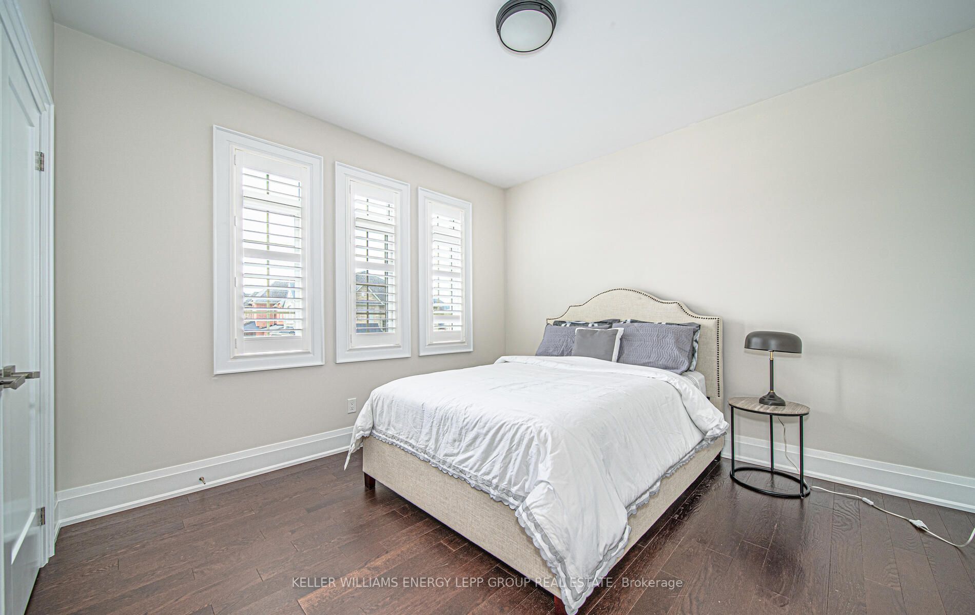 10 Donwoods Cres
