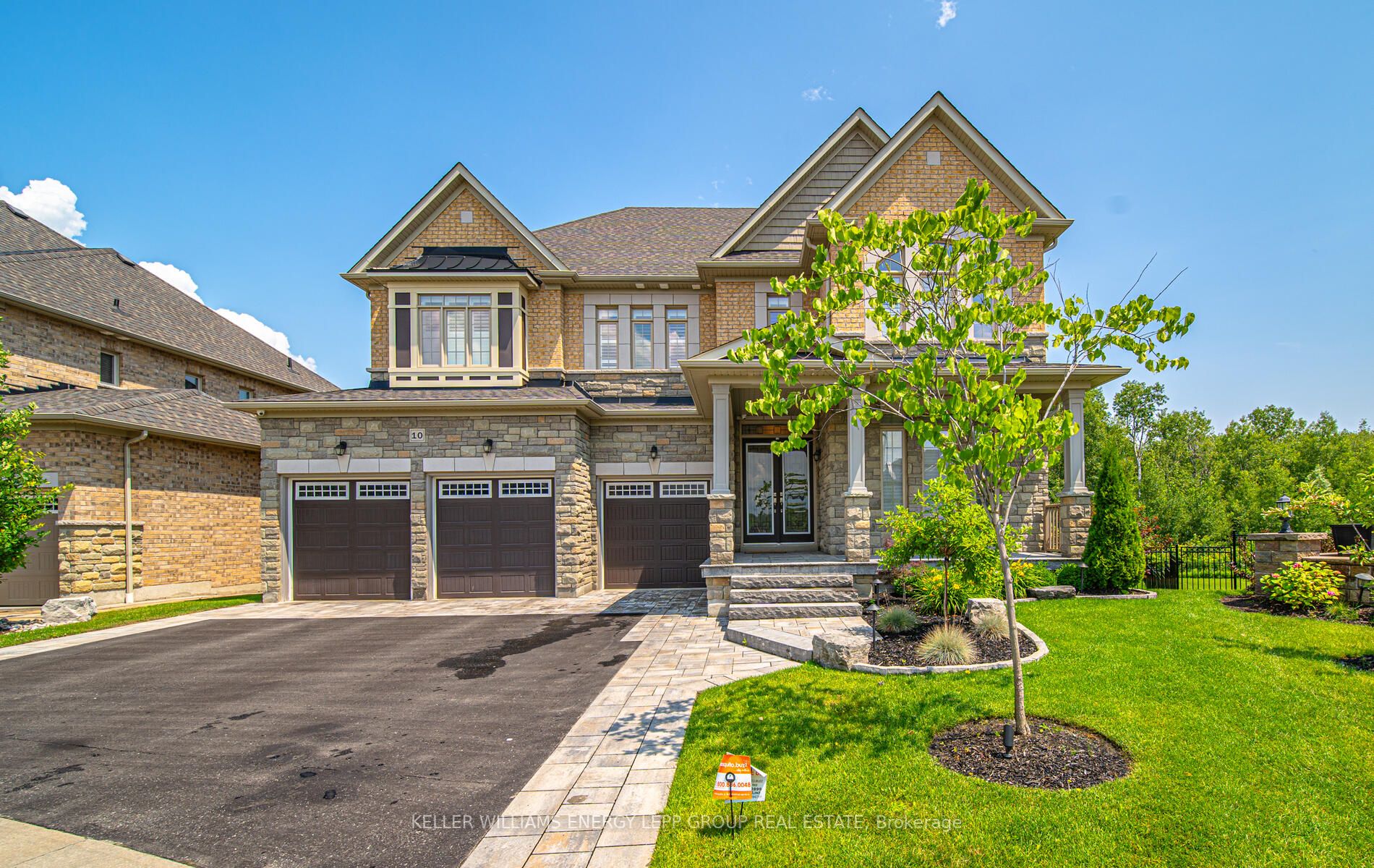 10 Donwoods Cres