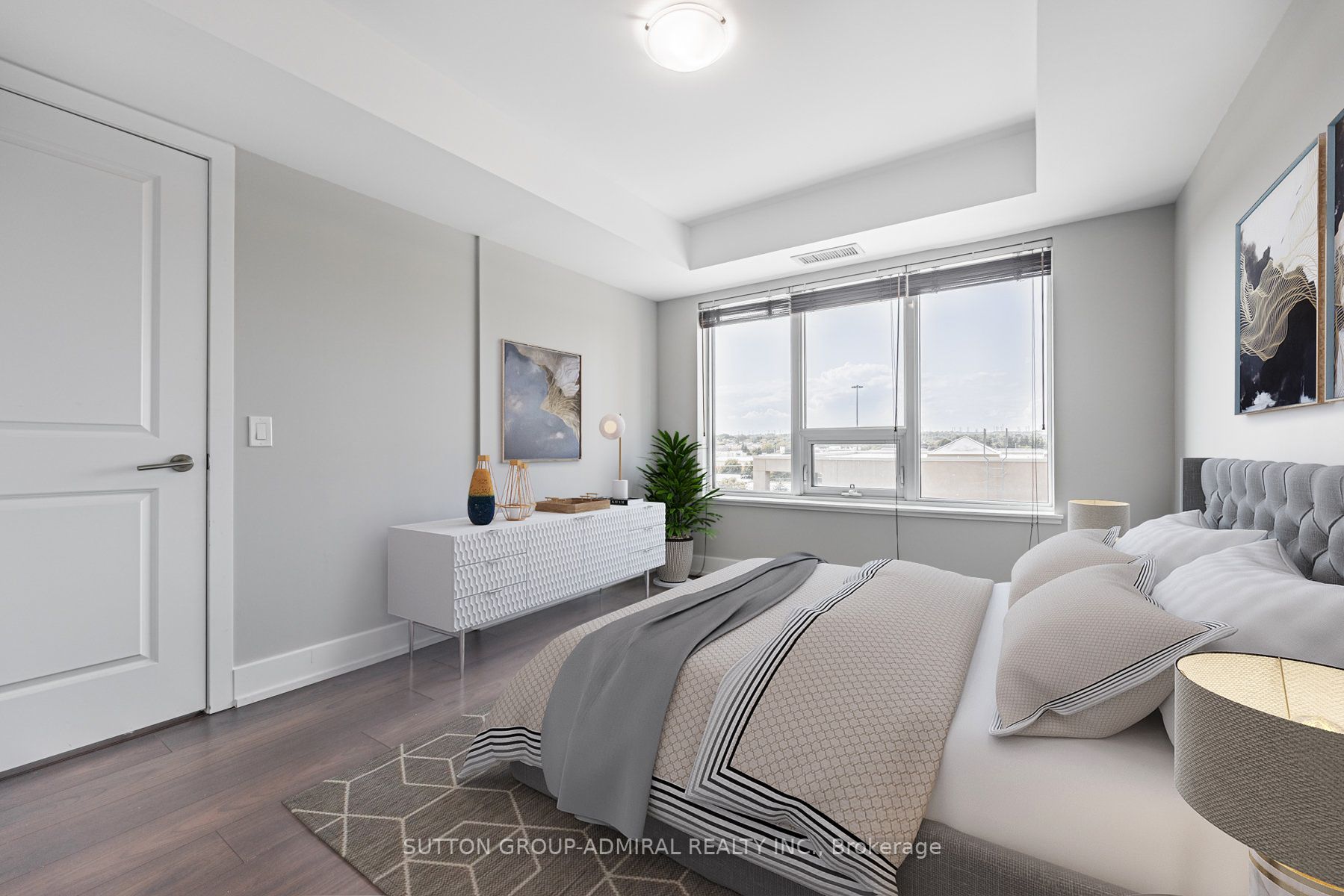 1215 Bayly St, #501