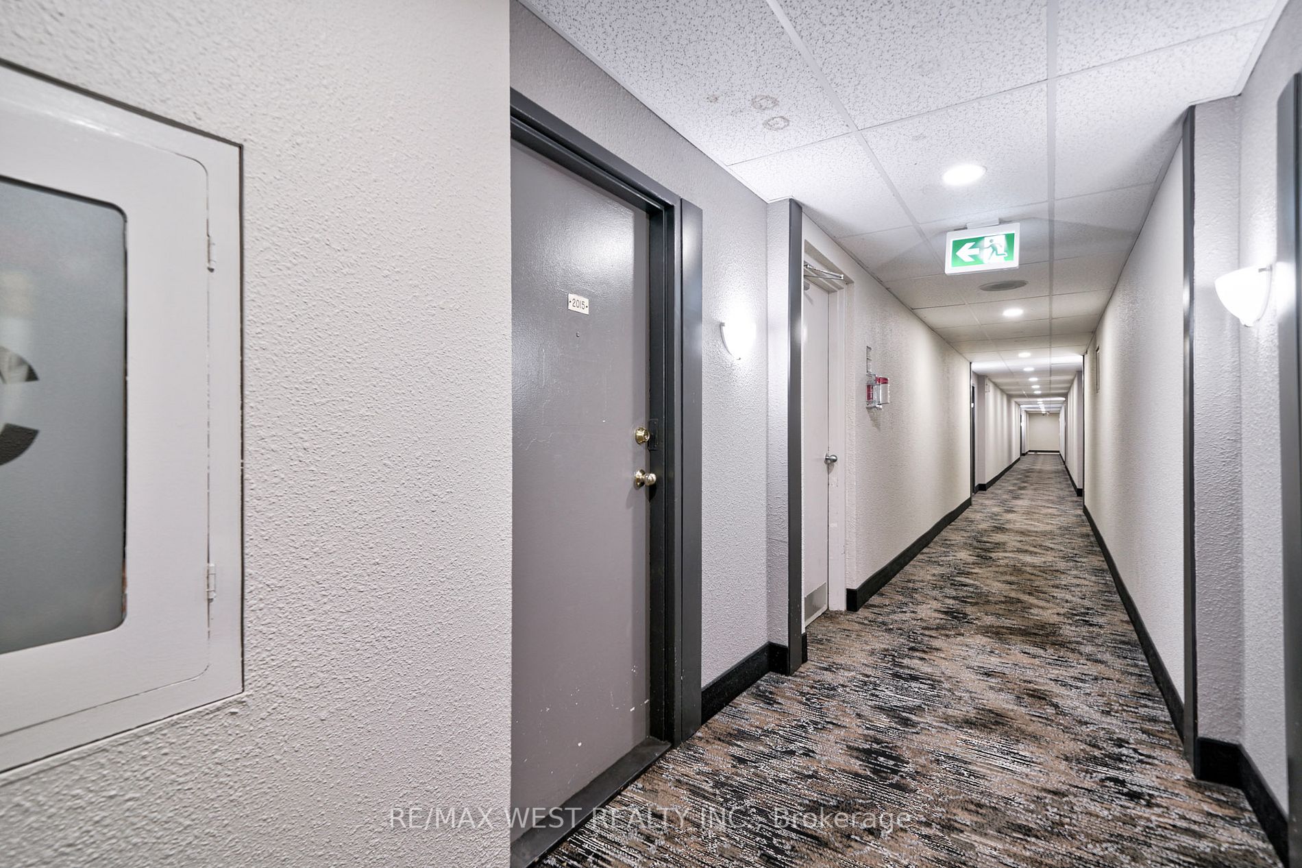 100 Wingarden Crt, #2015