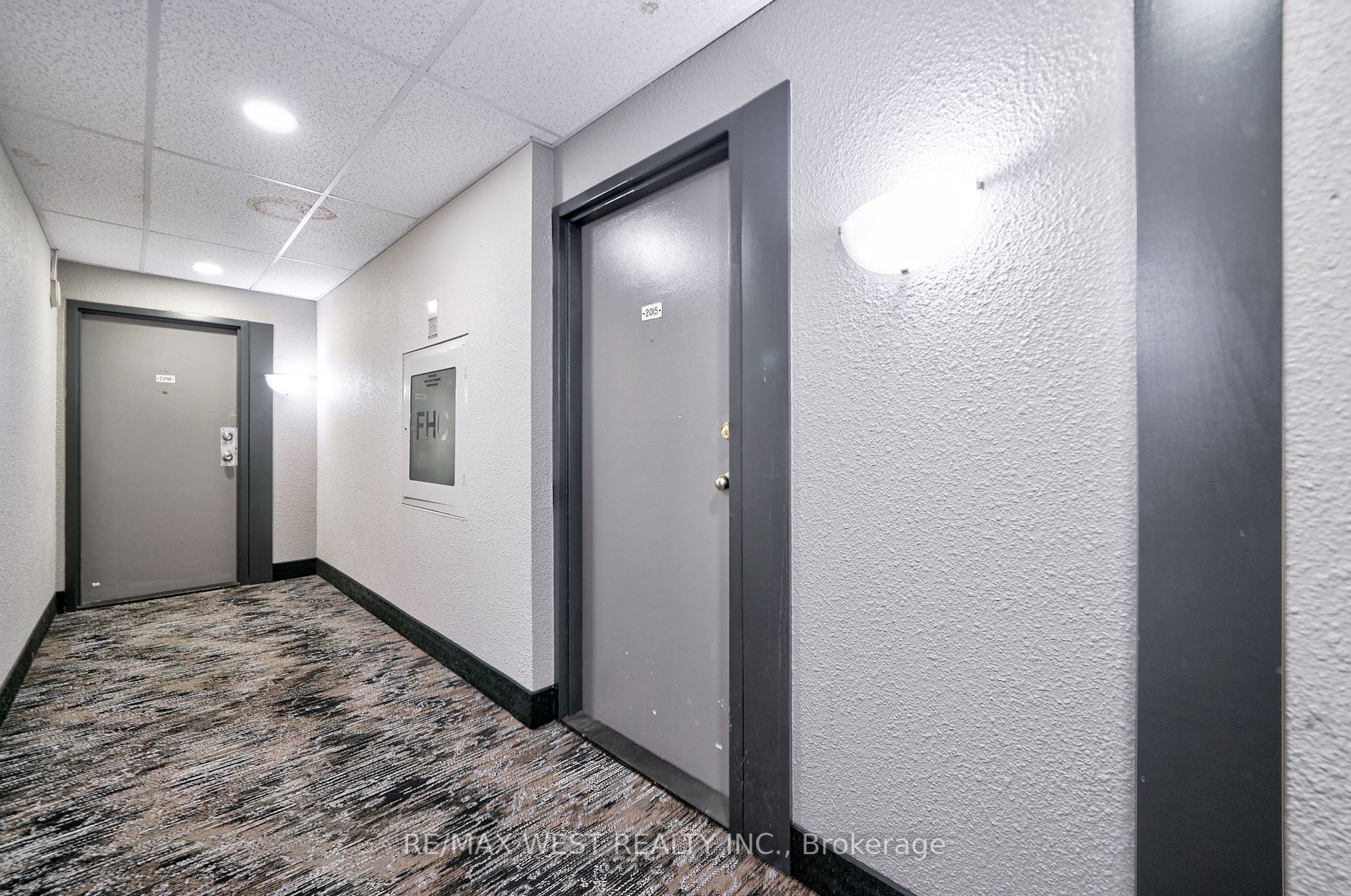 100 Wingarden Crt, #2015