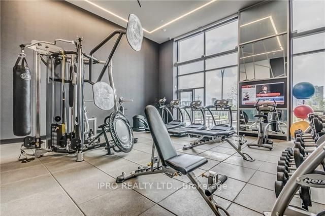 255 Village Green Sq, #1911