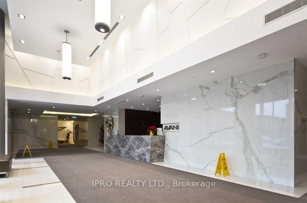255 Village Green Sq, #1911