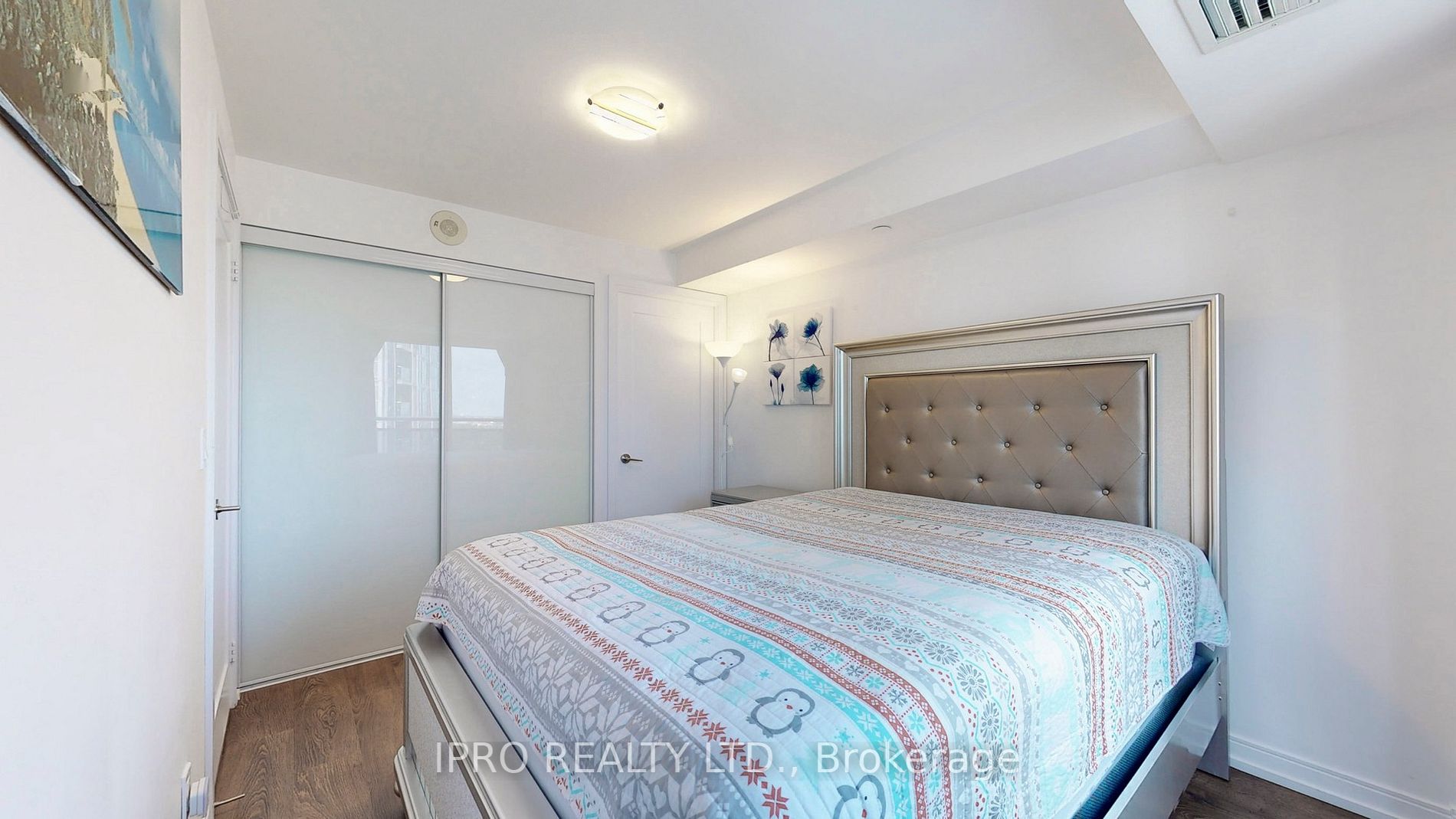 255 Village Green Sq, #1911