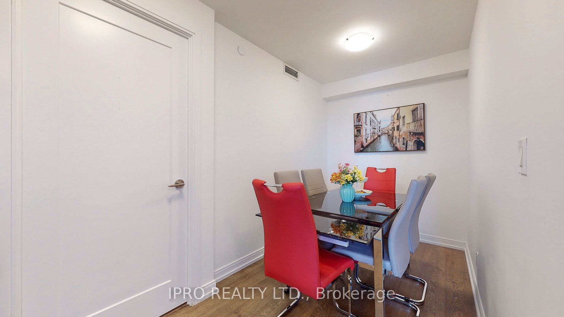 255 Village Green Sq, #1911