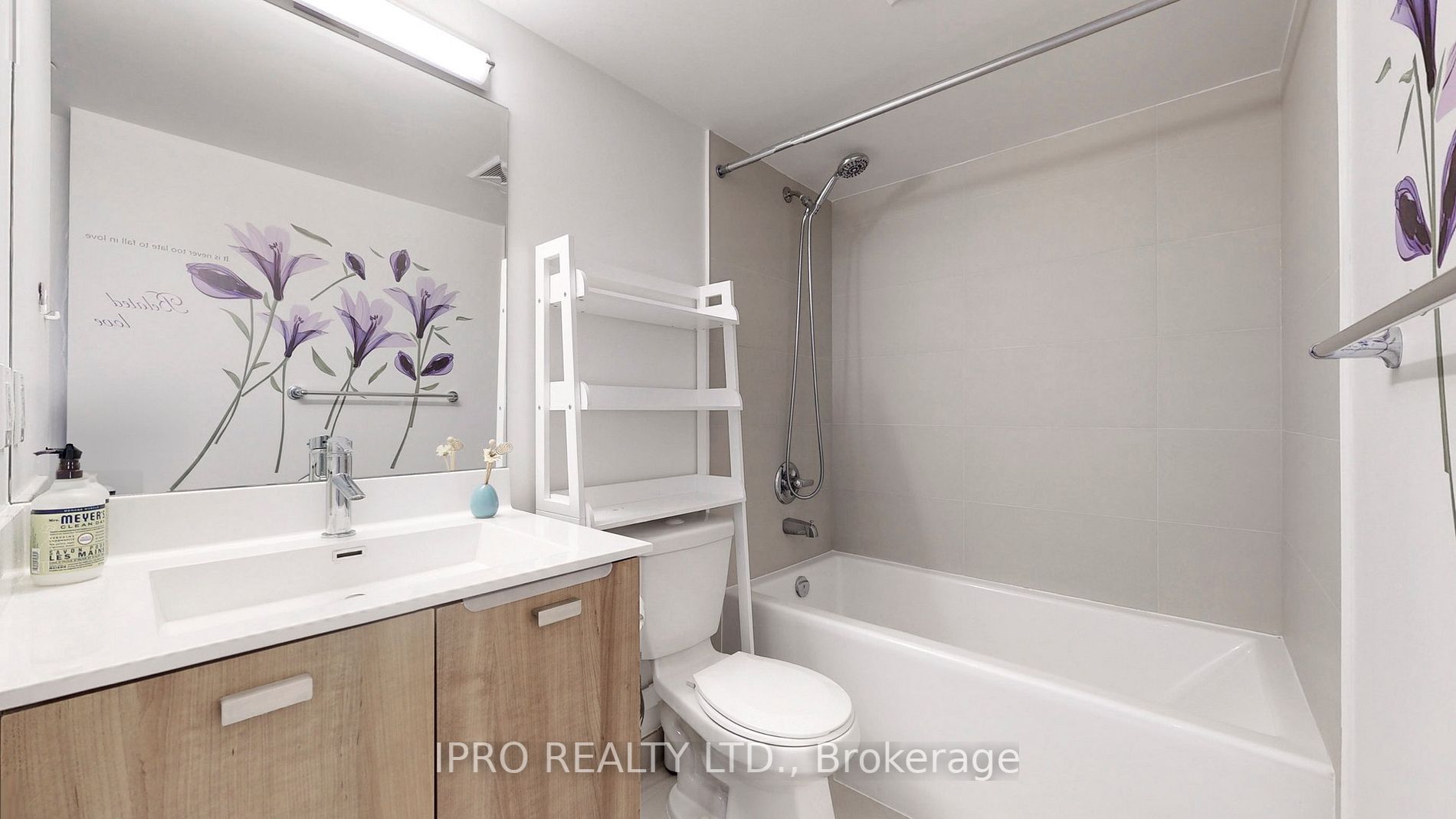 255 Village Green Sq, #1911
