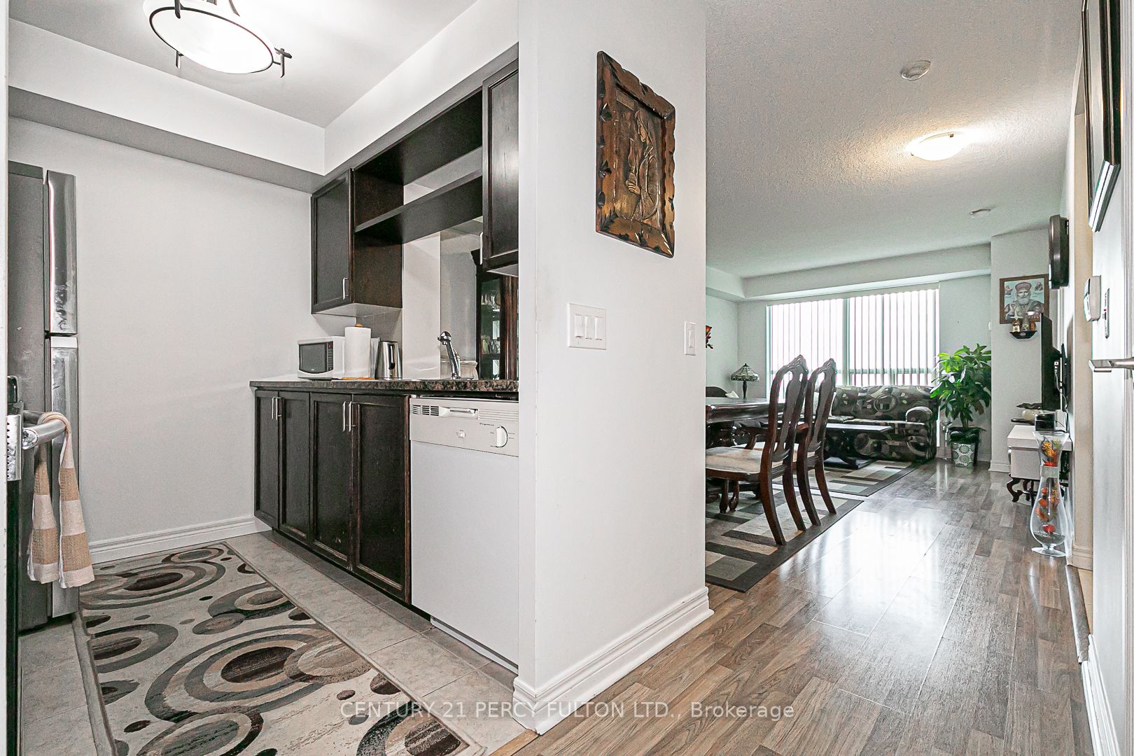 70 Town Centre Crt, #504