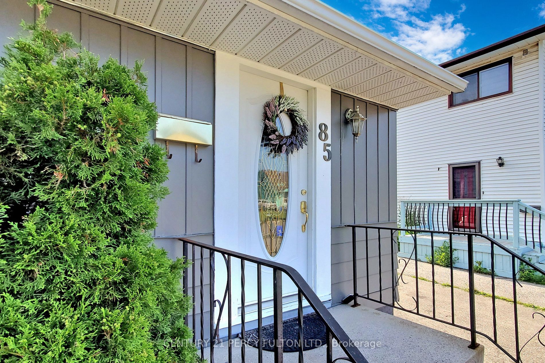 85 Exeter Rd