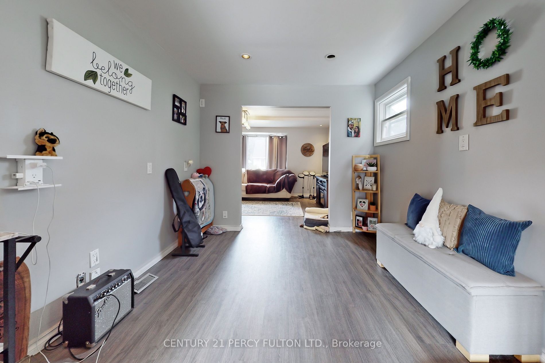 85 Exeter Rd