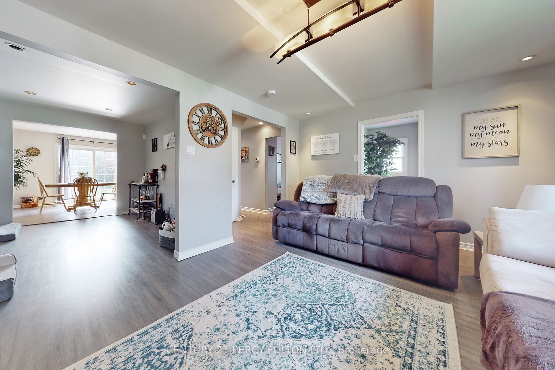 85 Exeter Rd