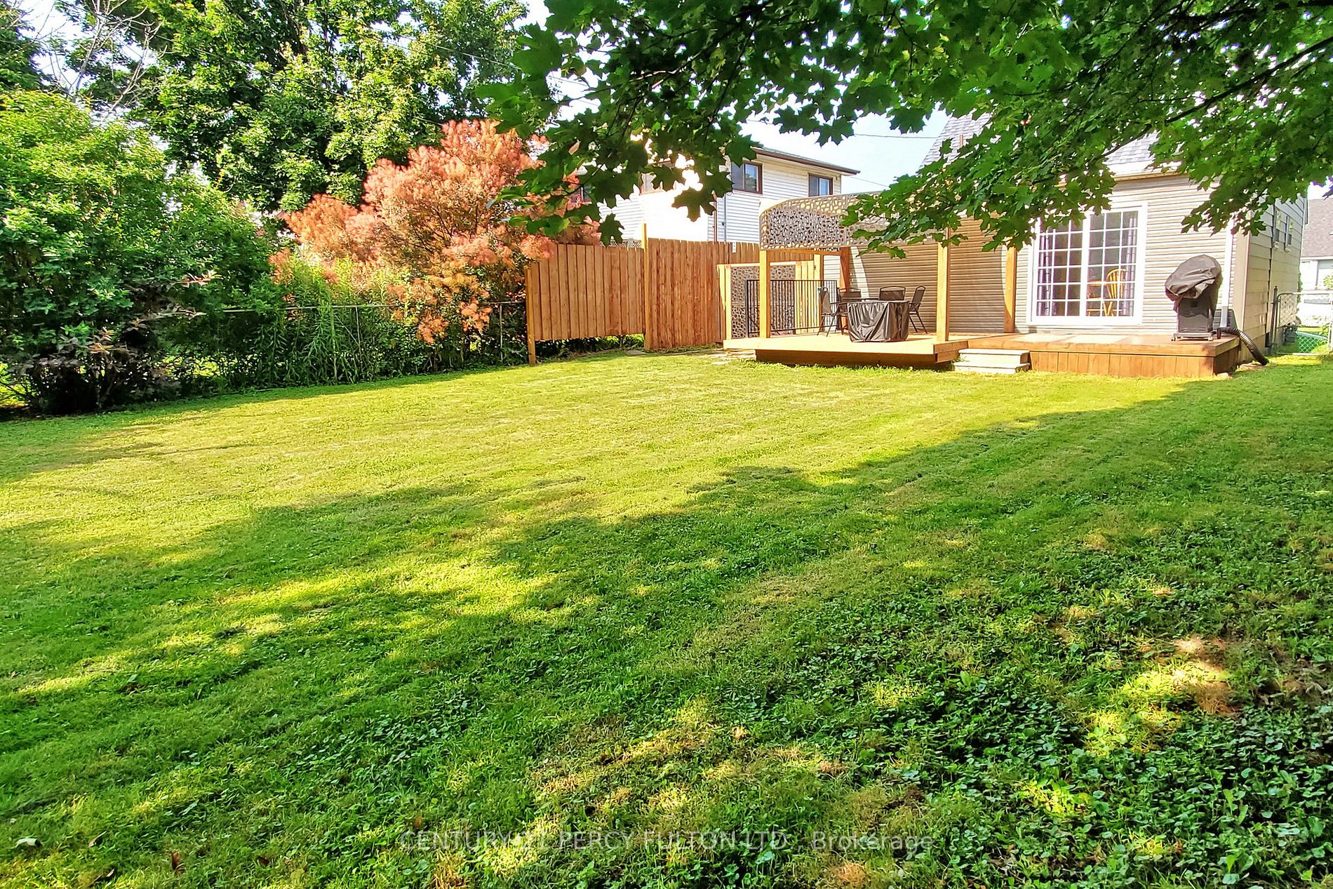 85 Exeter Rd