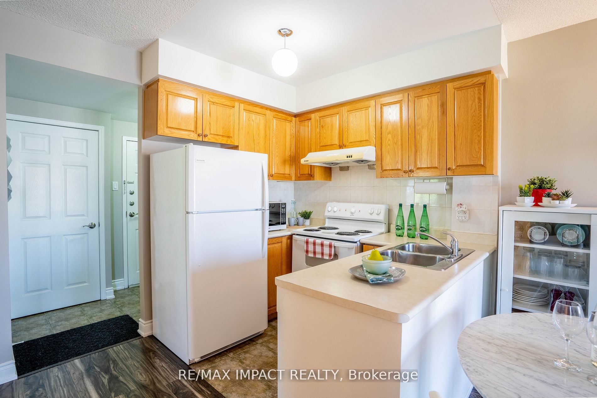 2351 Kennedy Rd, #311