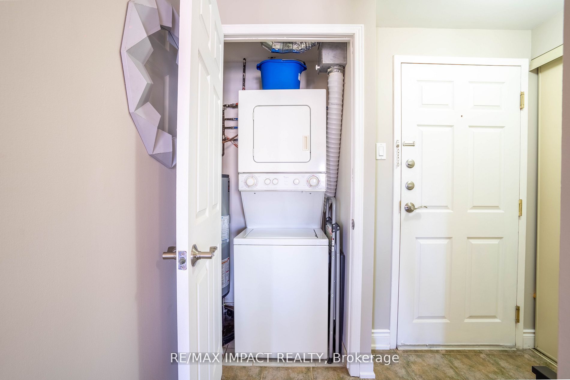 2351 Kennedy Rd, #311