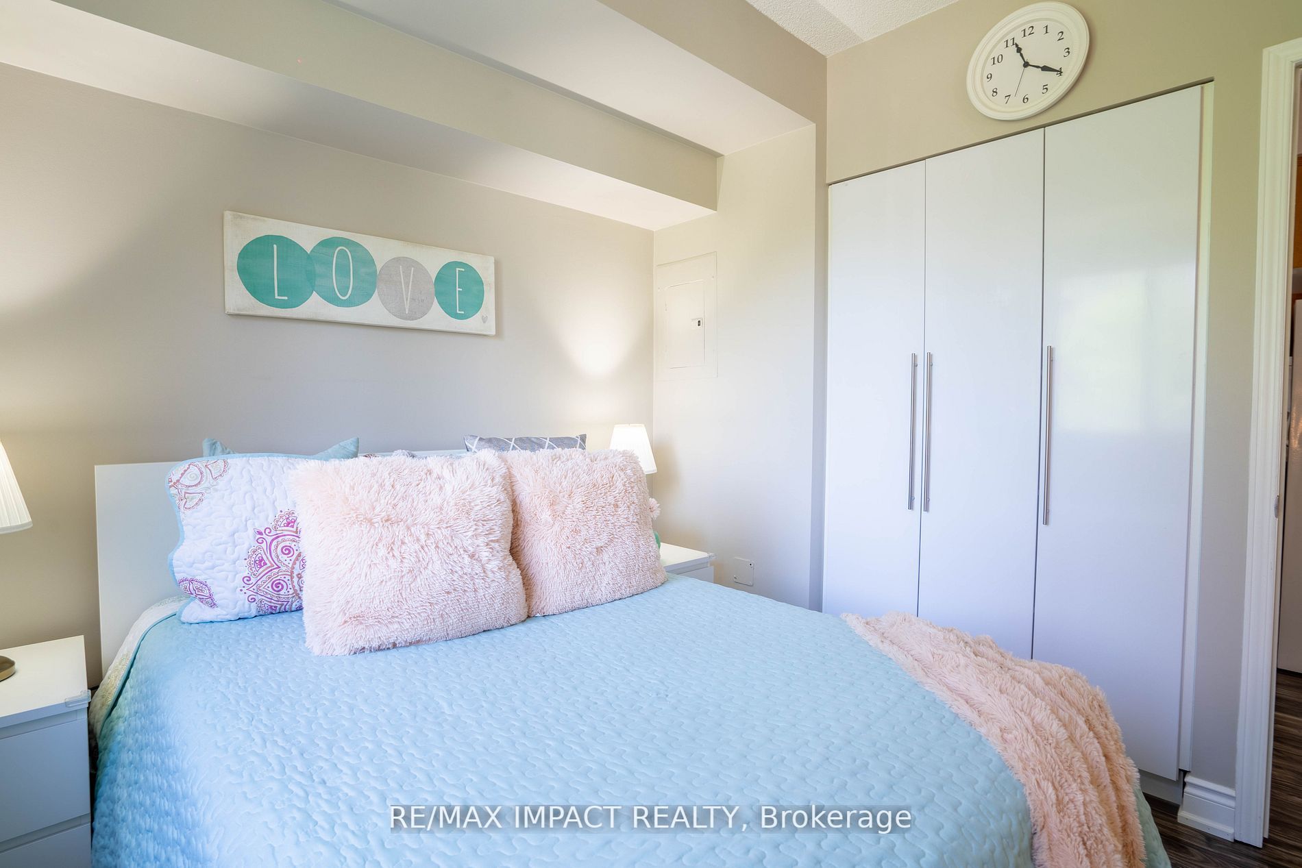 2351 Kennedy Rd, #311