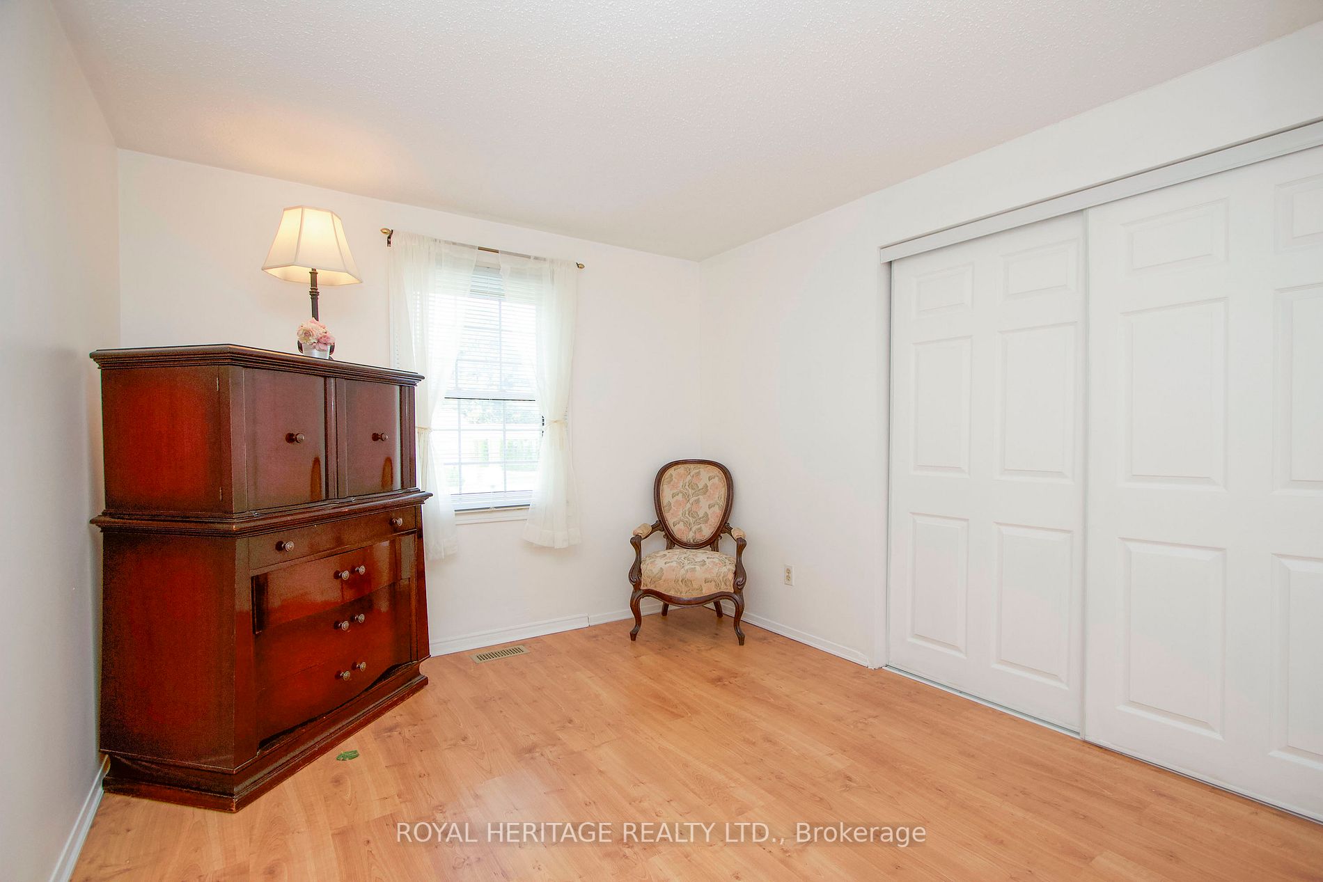114 Bluffs Rd
