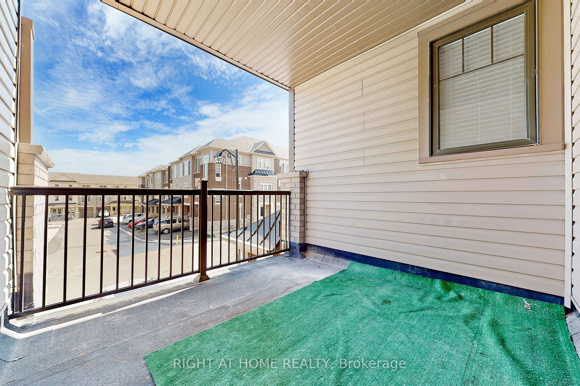 74 Ambereen Pl
