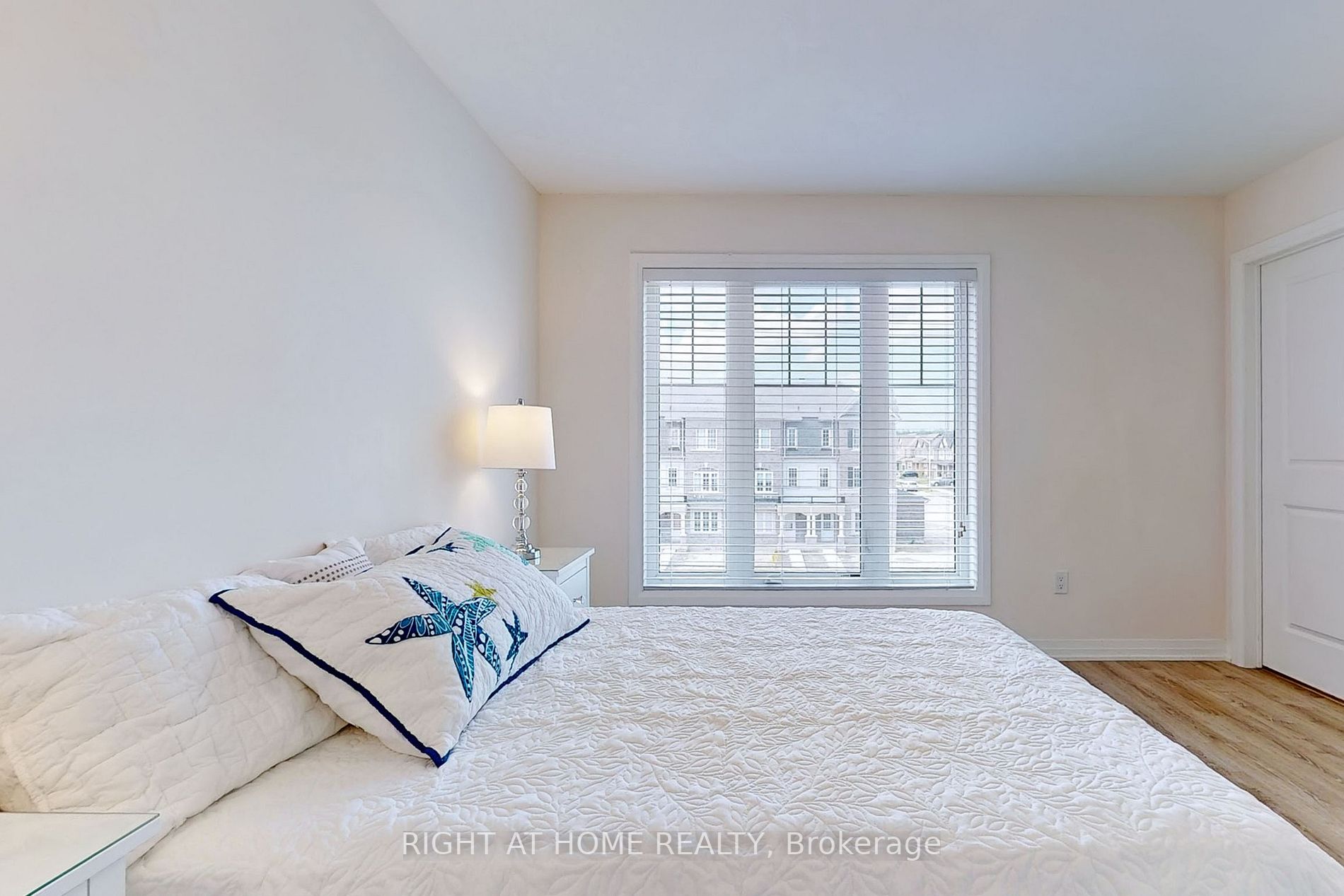 74 Ambereen Pl