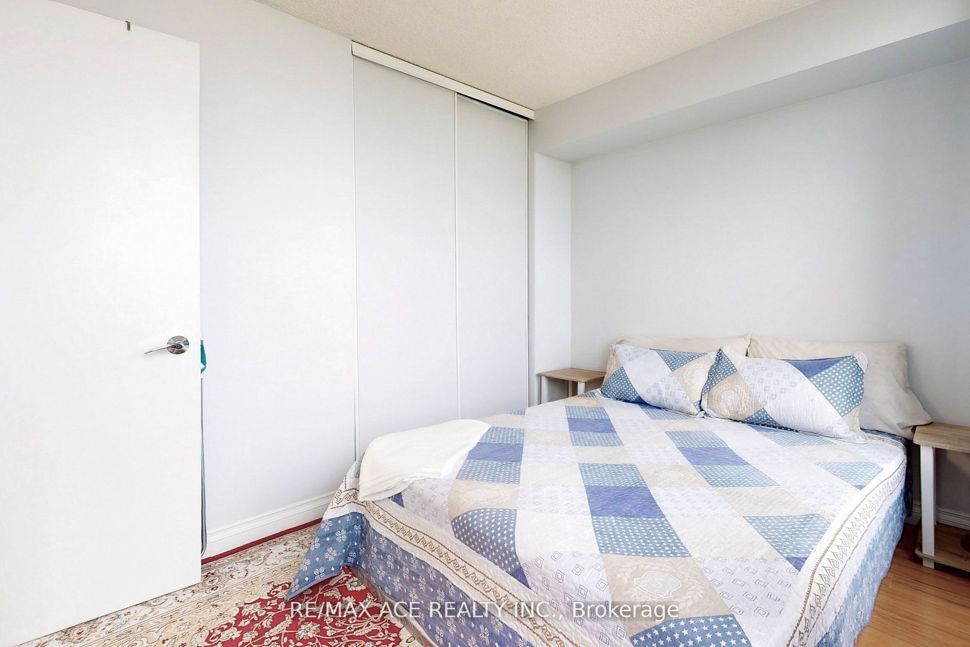 330 Mccowan Rd, #1008